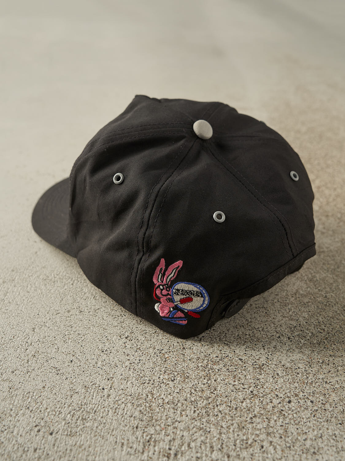 Vintage 90s Black Energizer Embroidered Snapback (O/S)