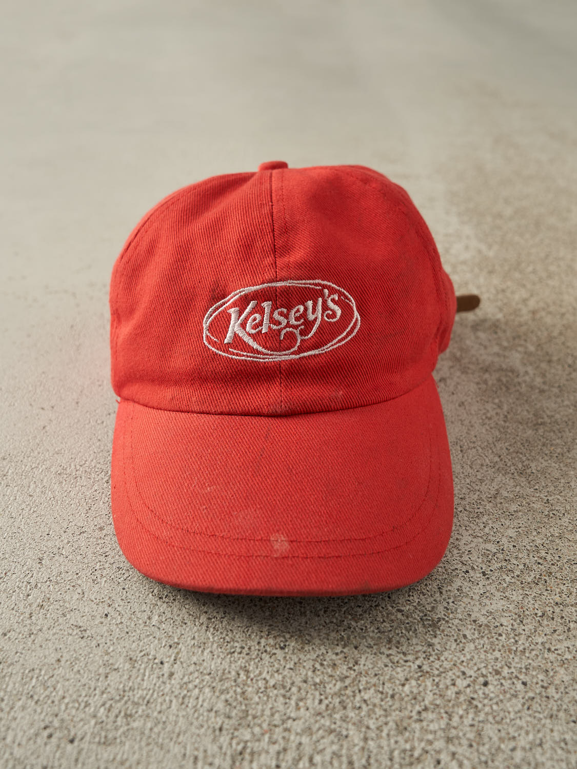 Vintage 90s Red Kelseys Embroidered Leather Strapback (O/S)