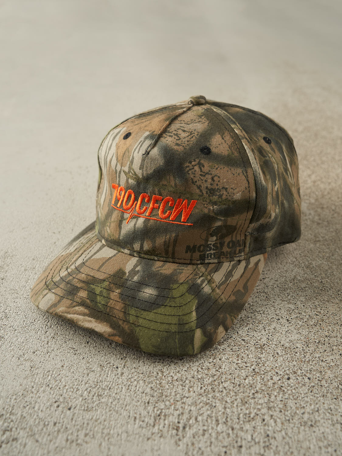 Vintage Y2K Camo Mossy Oak Embroidered Strapback (O/S)