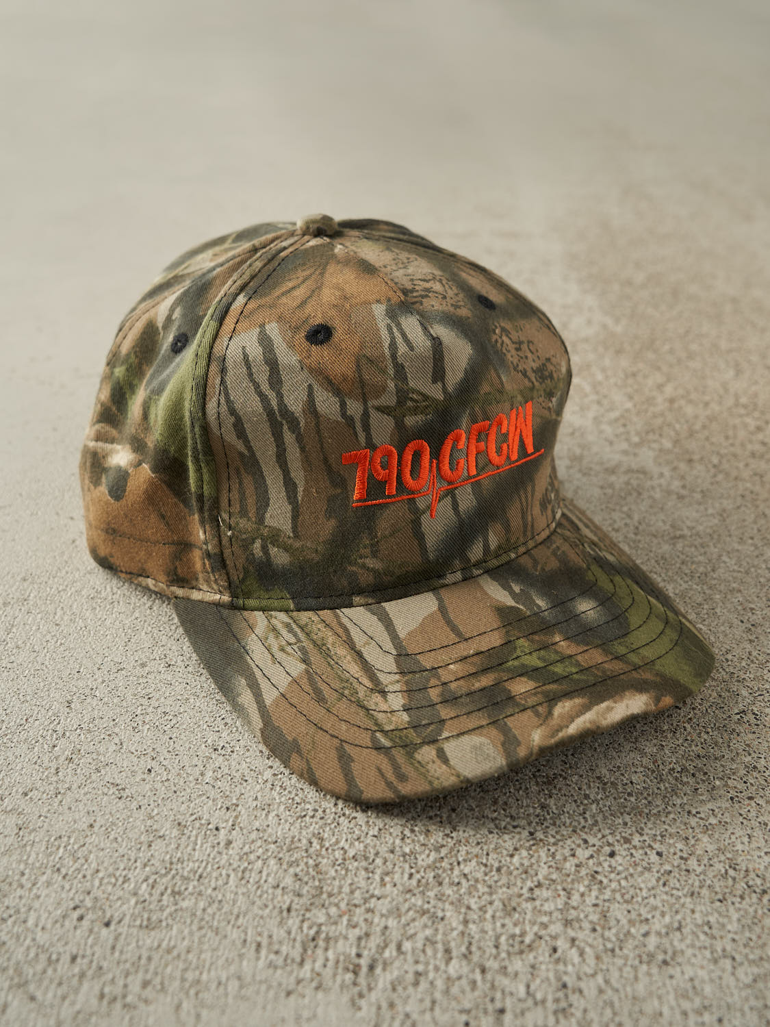 Vintage Y2K Camo Mossy Oak Embroidered Strapback (O/S)