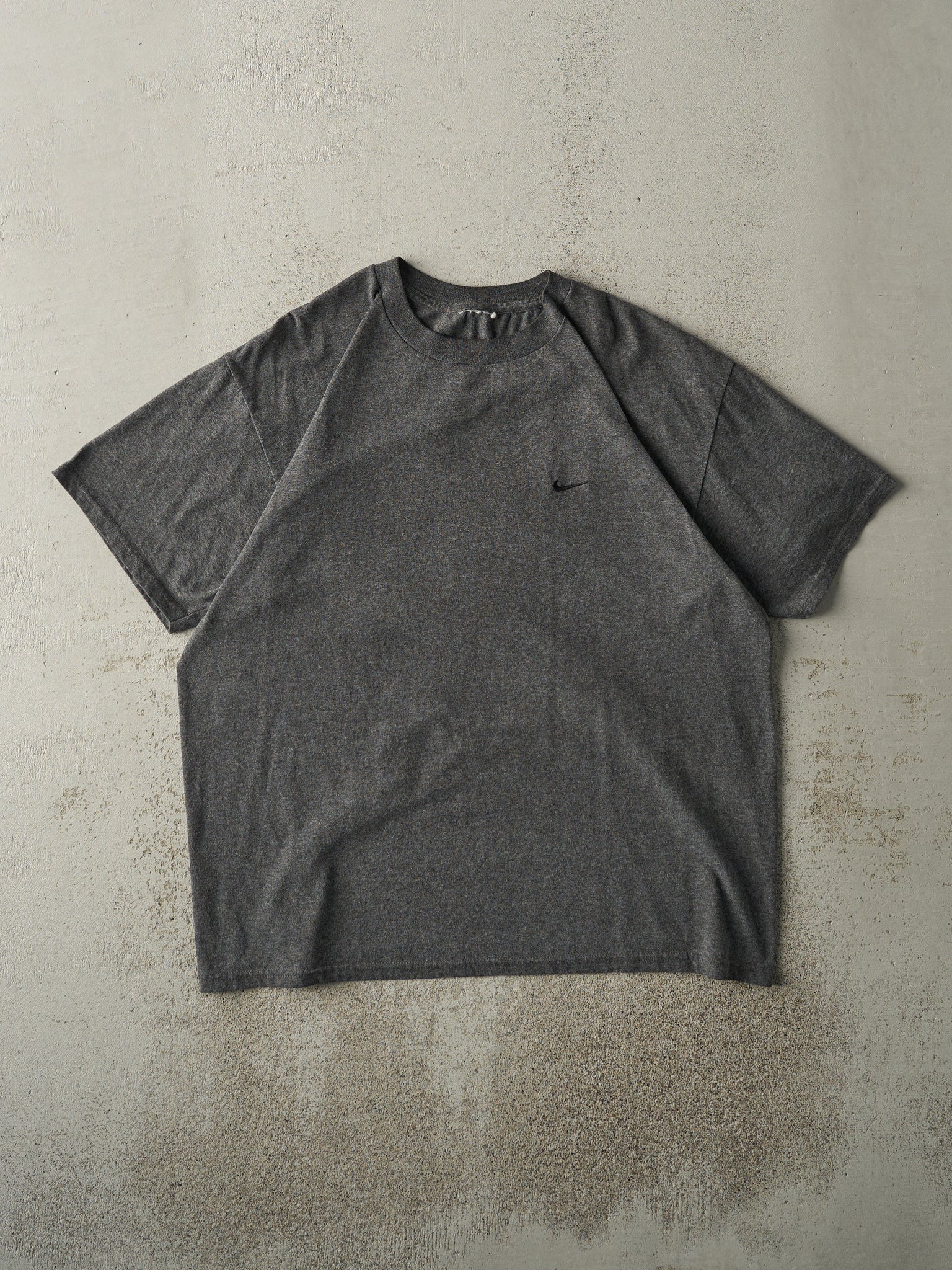 Vintage 90s Charcoal Grey Nike Embroidered Tee (L)