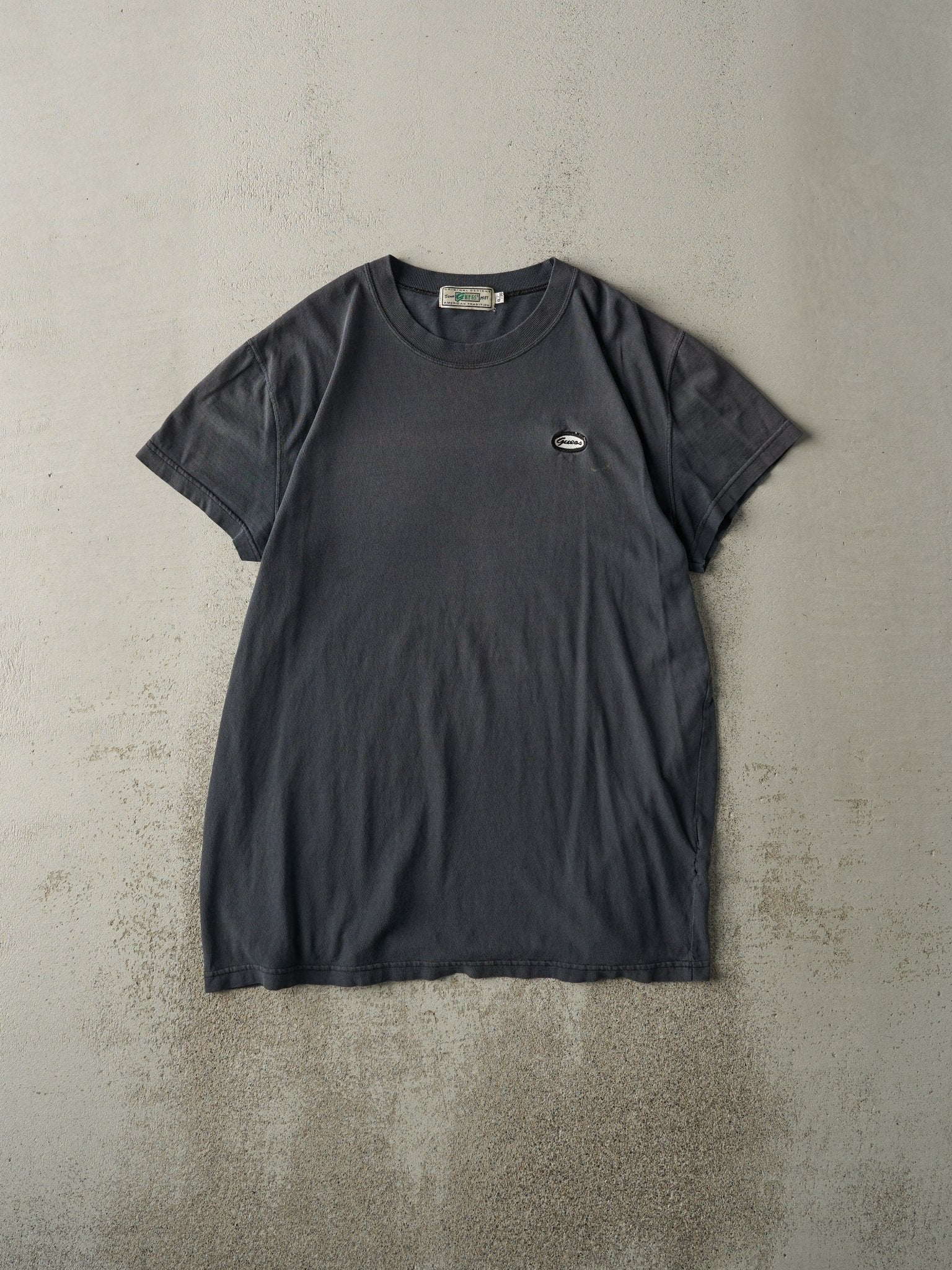 Vintage 90s Faded Black Embroidered Guess Tee (L/XL)