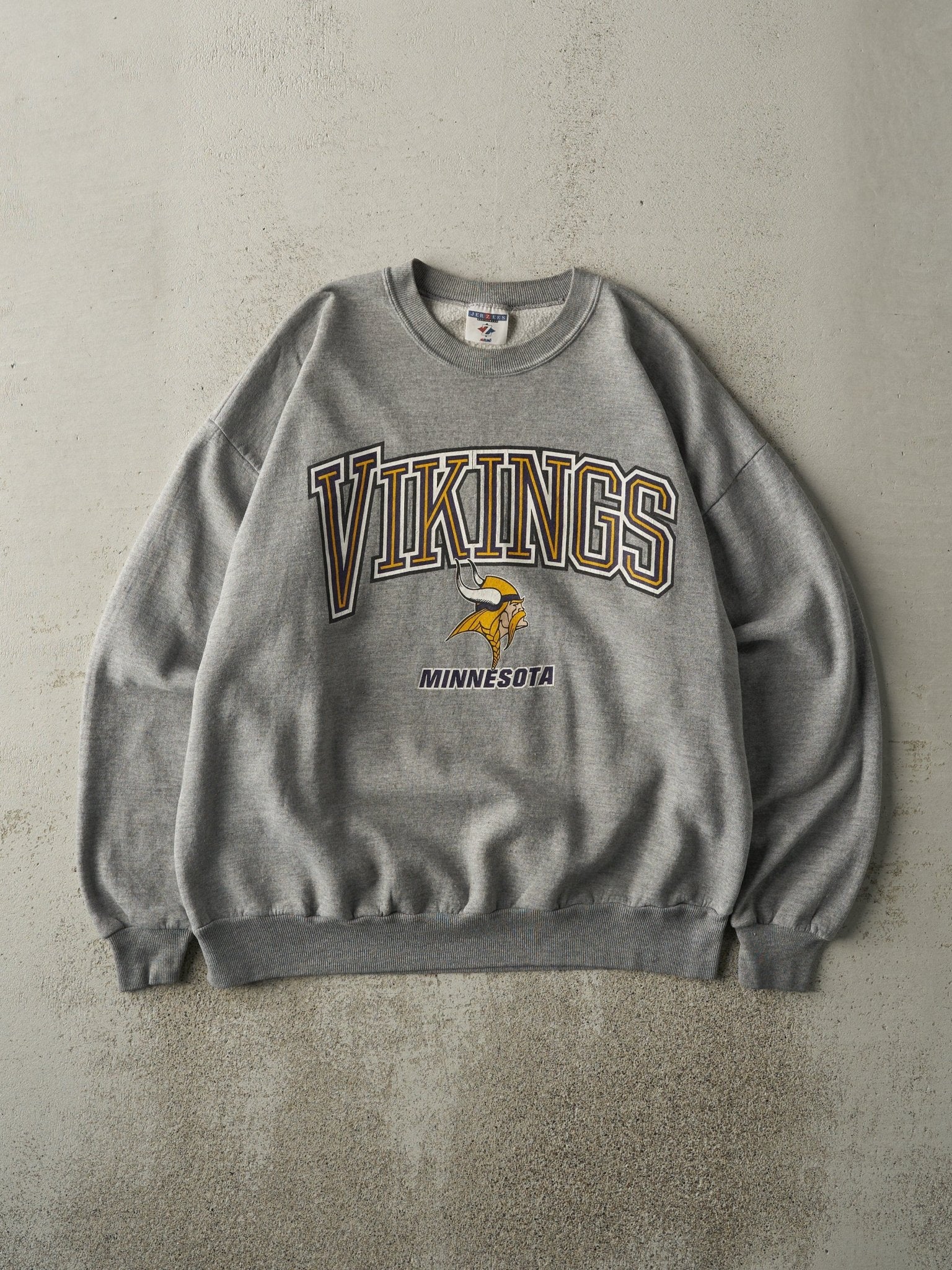 Vintage 90s Grey Minnesota Vikings Crewneck (L)