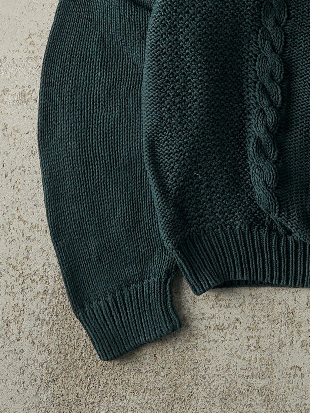 Vintage 90s Green Cable Knit Pullover Sweater (S/M)