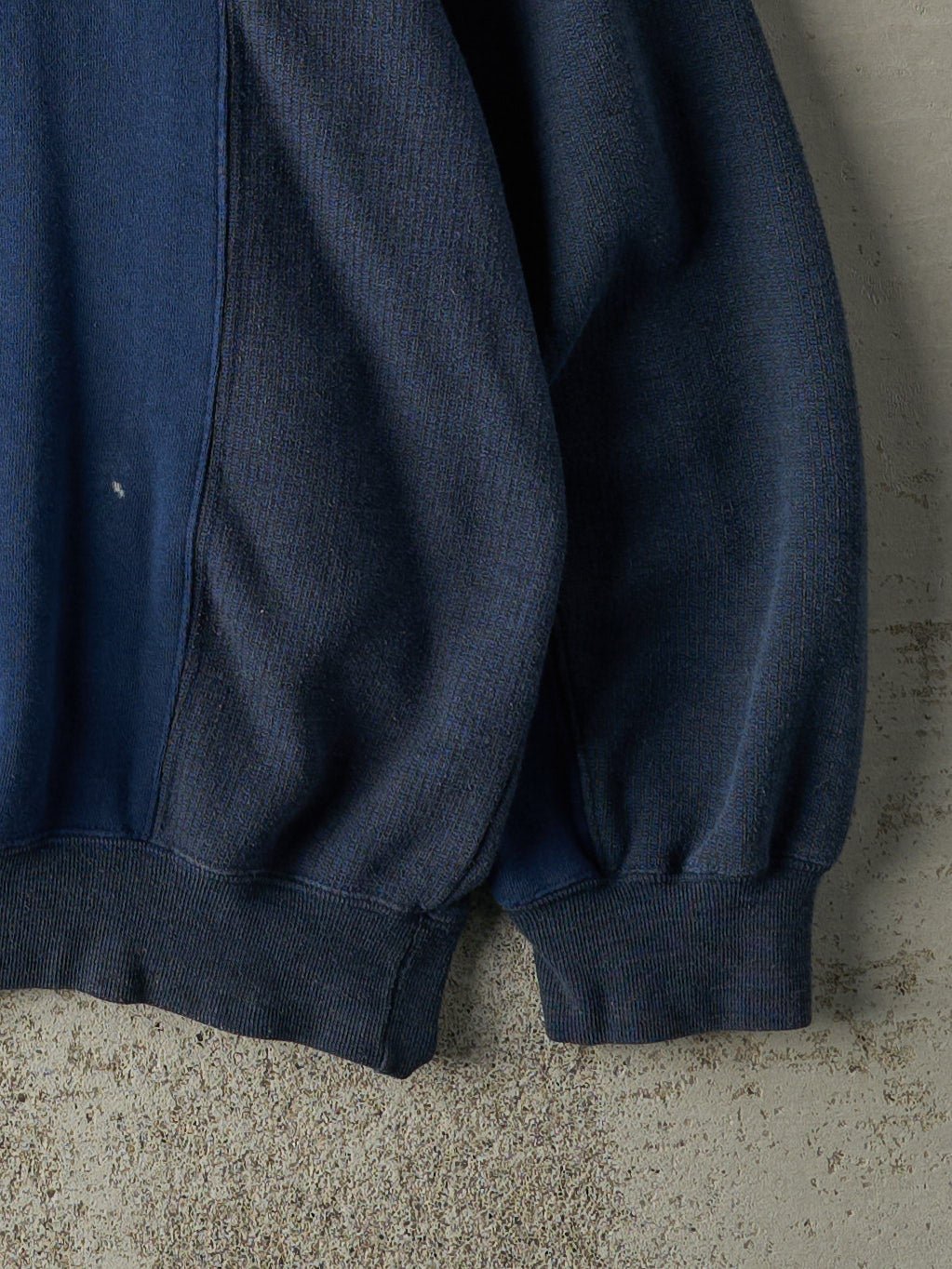 Vintage 90s Navy Blue Embroidered Boss America Crewneck (M/L)