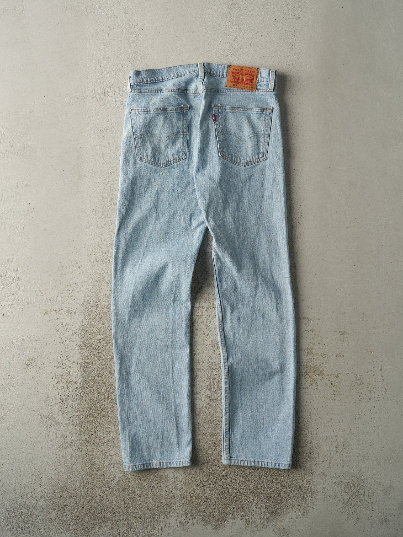 Vintage Y2K Light Wash Levi's 505 Jeans (31x32)