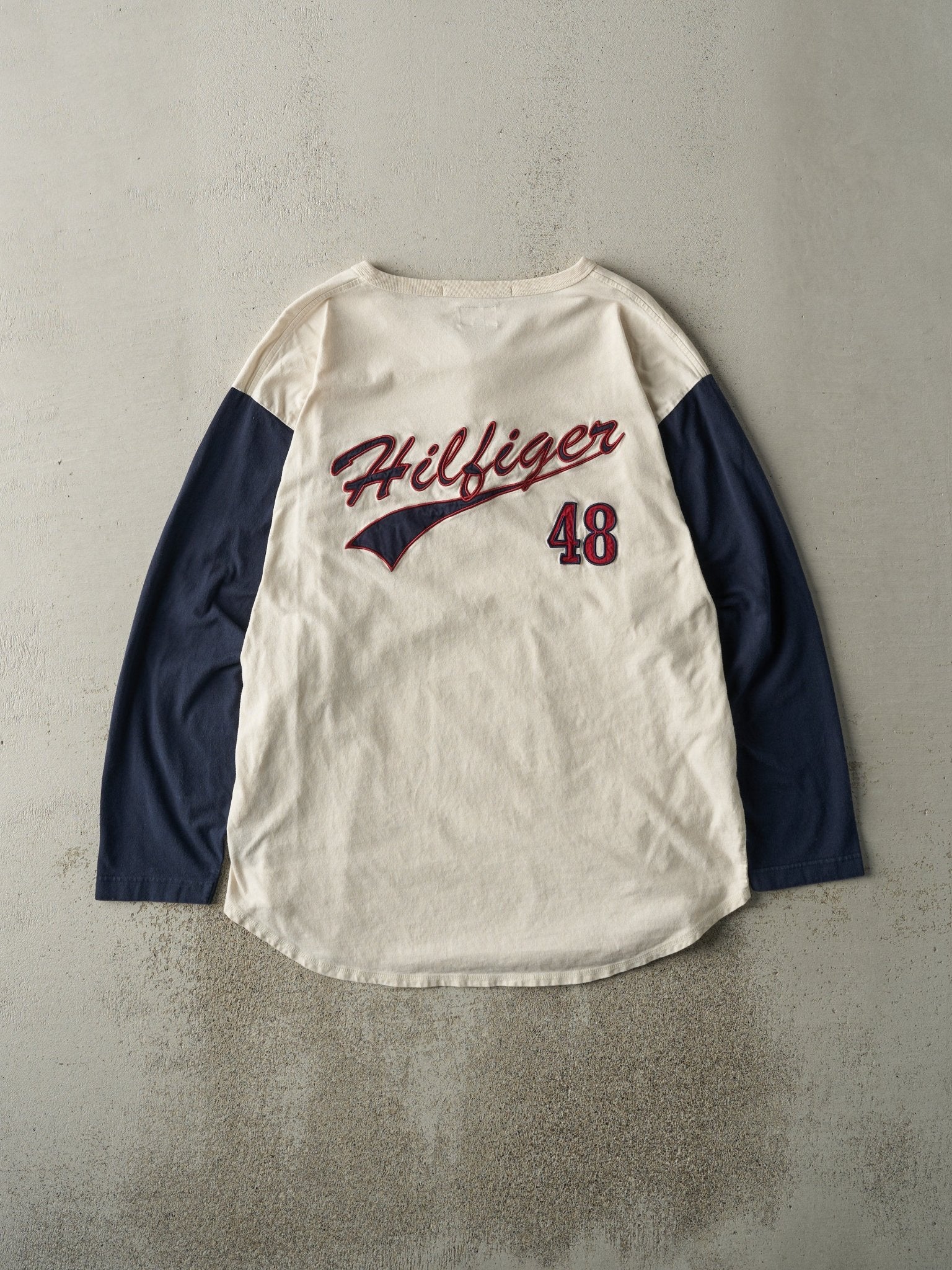 Vintage Y2K Beige & Navy Tommy Hilfiger Quarter Button Long Sleeve (L)