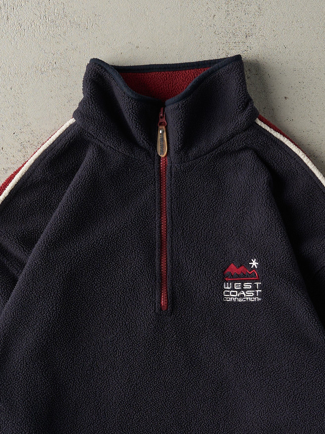Vintage Y2K Navy Blue & Burgundy Quarter Zip Fleece (L)