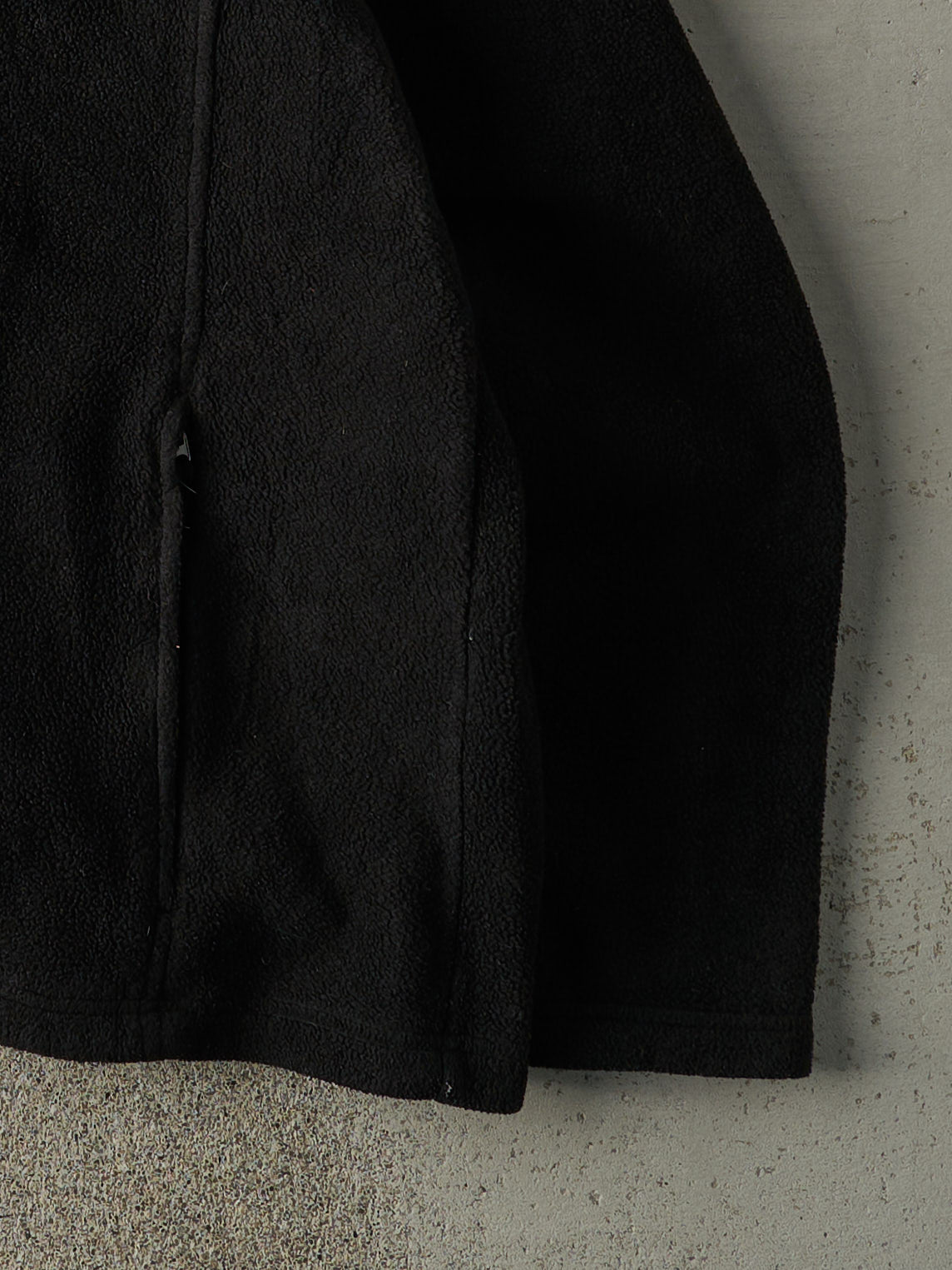 Vintage Y2K Black Zip Up Fleece Sweatshirt (XL)