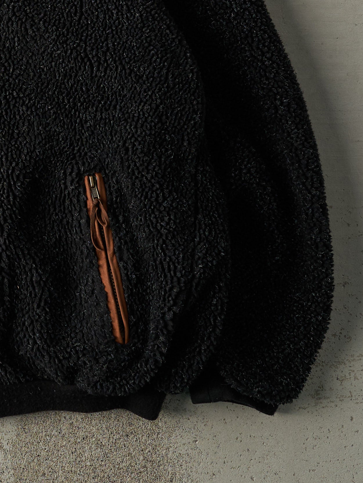Vintage 90s Black Deep Pile Sherpa Zip Up Jacket (L/XL)