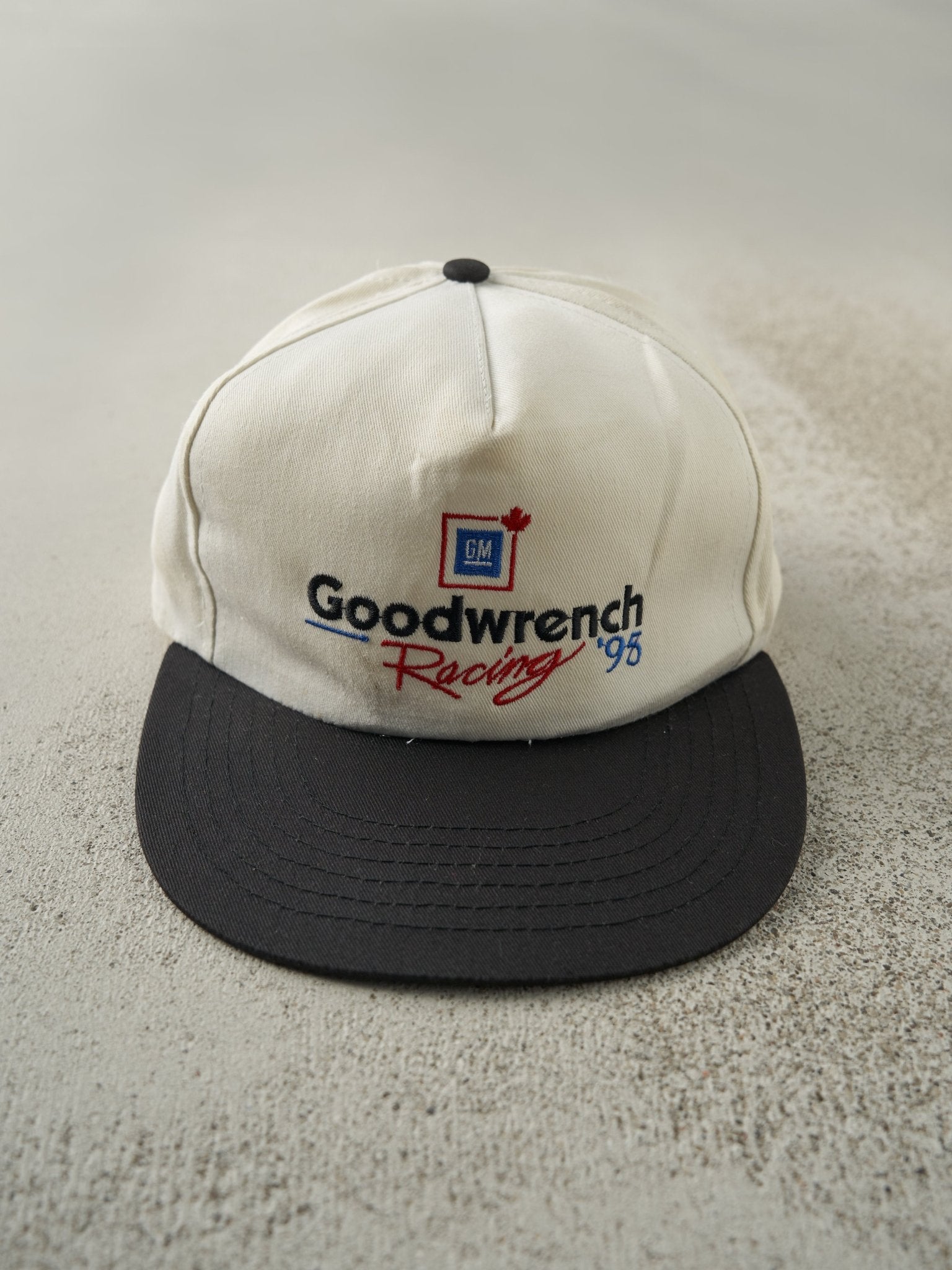 Vintage 98' White & Black Goodwrench Racing Embroidered Snap Back