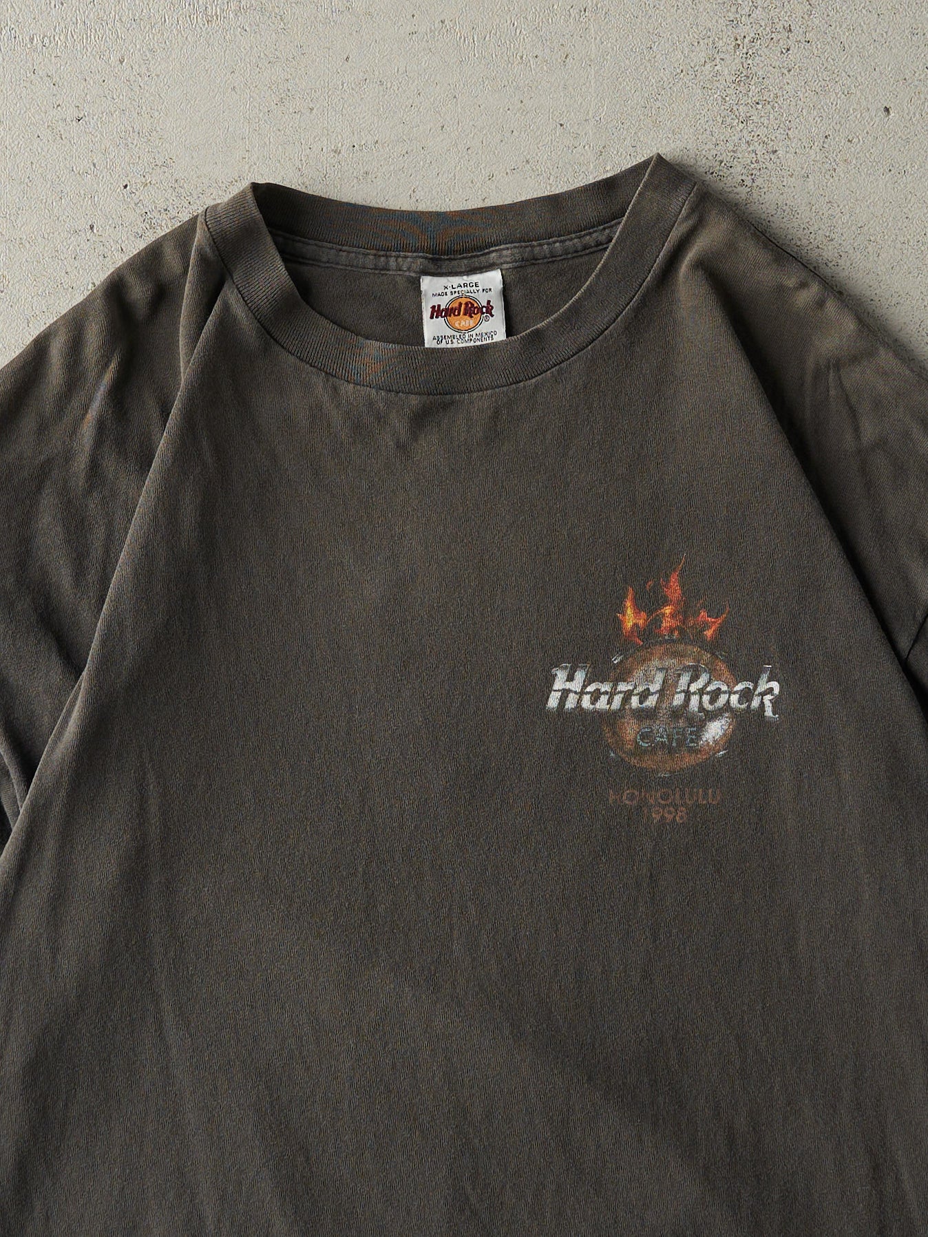 Vintage 98' Faded Black Honolulu Hawaii Hard Rock Cafe Tee (L)