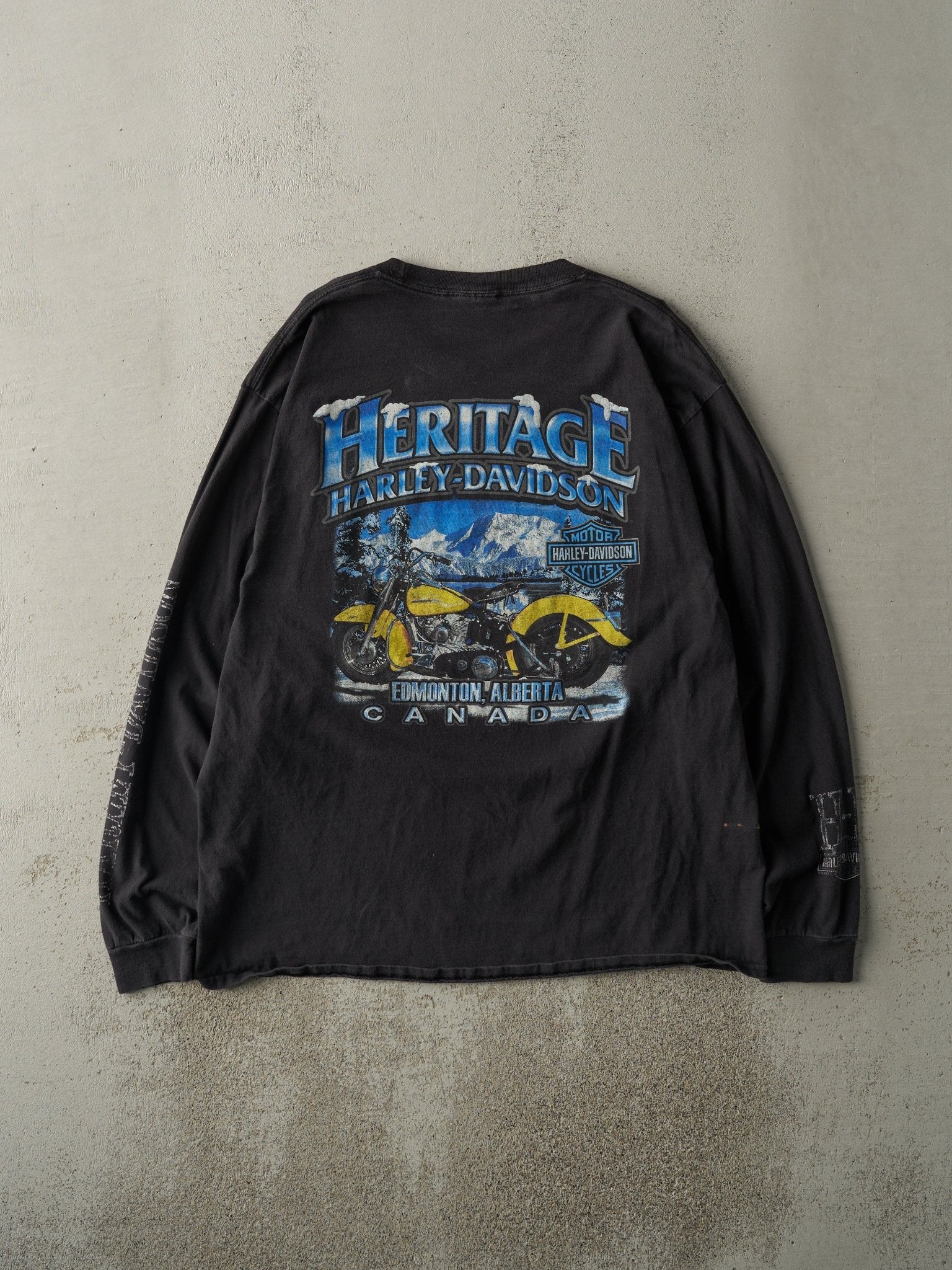 15' Black Edmonton Alberta Harley Davidson Long Sleeve (L)