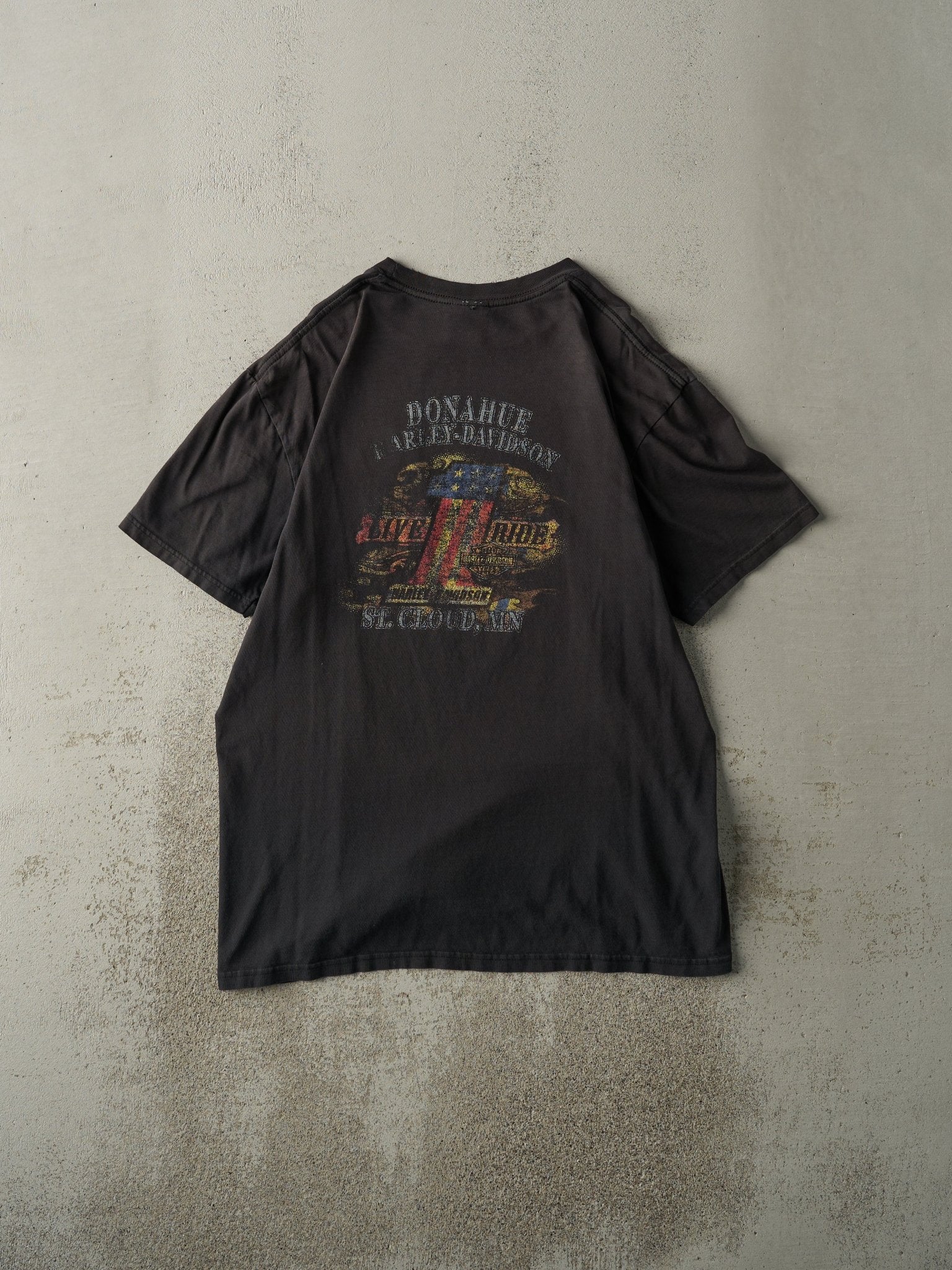 Vintage 09' Faded Black St. Cloud MN Harley Davidson Pocket Tee (L)