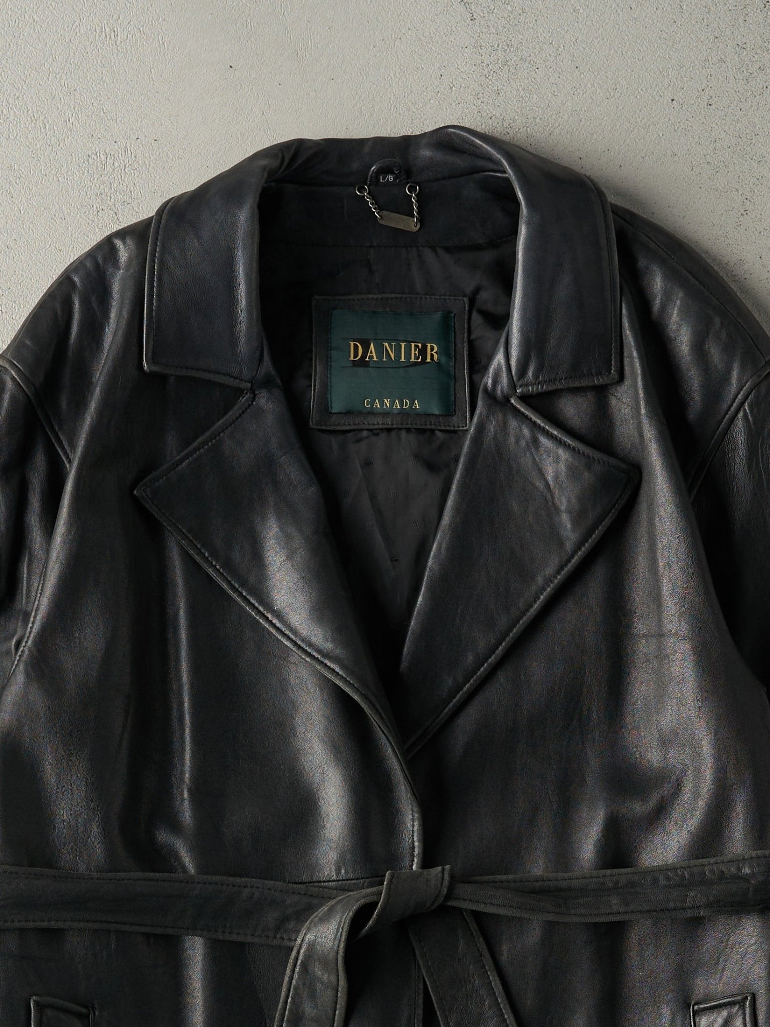 Vintage 90s Black Danier Leather Trench Coat (M/L)