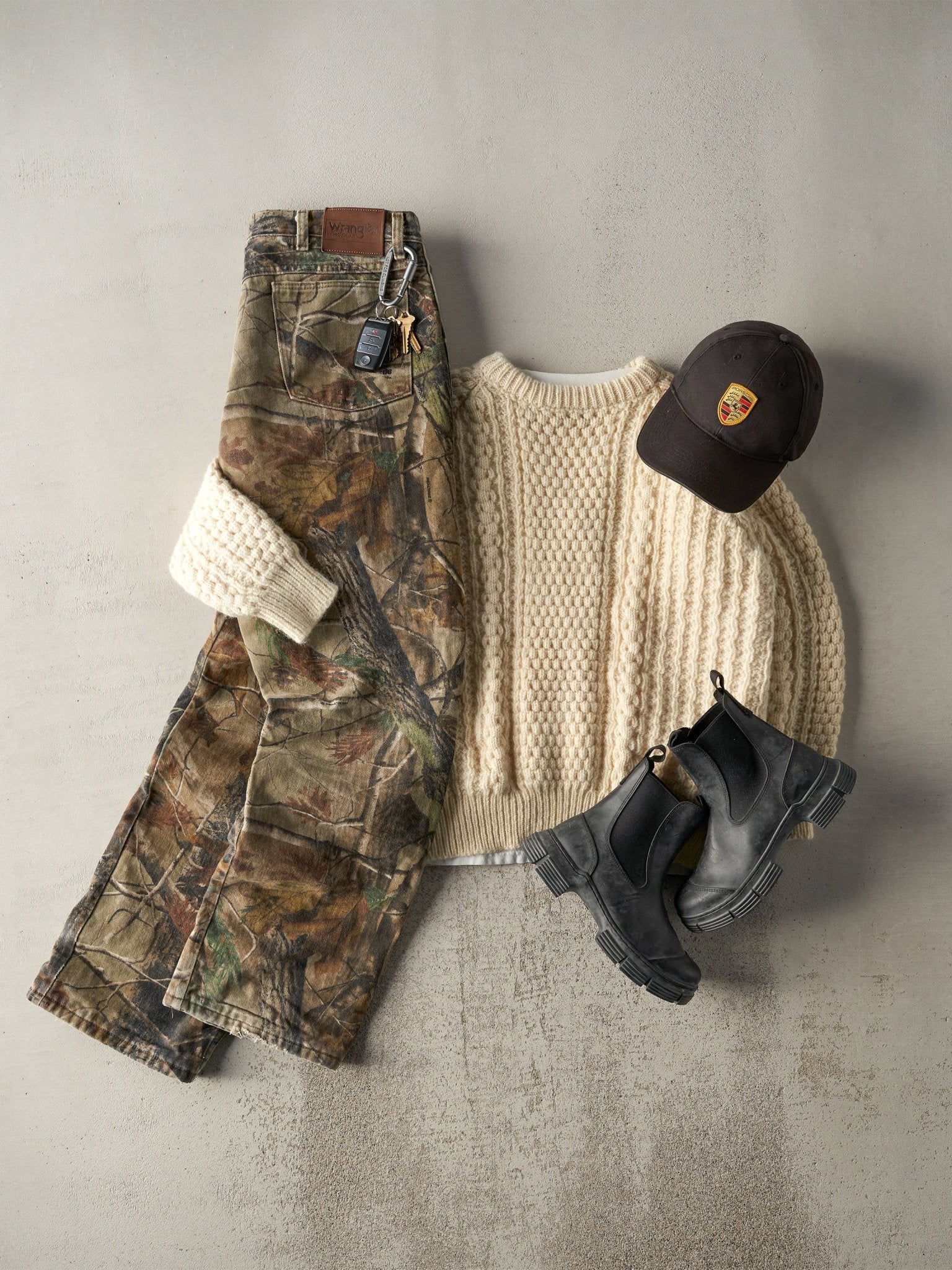 Vintage Y2K Camo Wrangler Realtree Fleece Lined Pants (35.5x31)