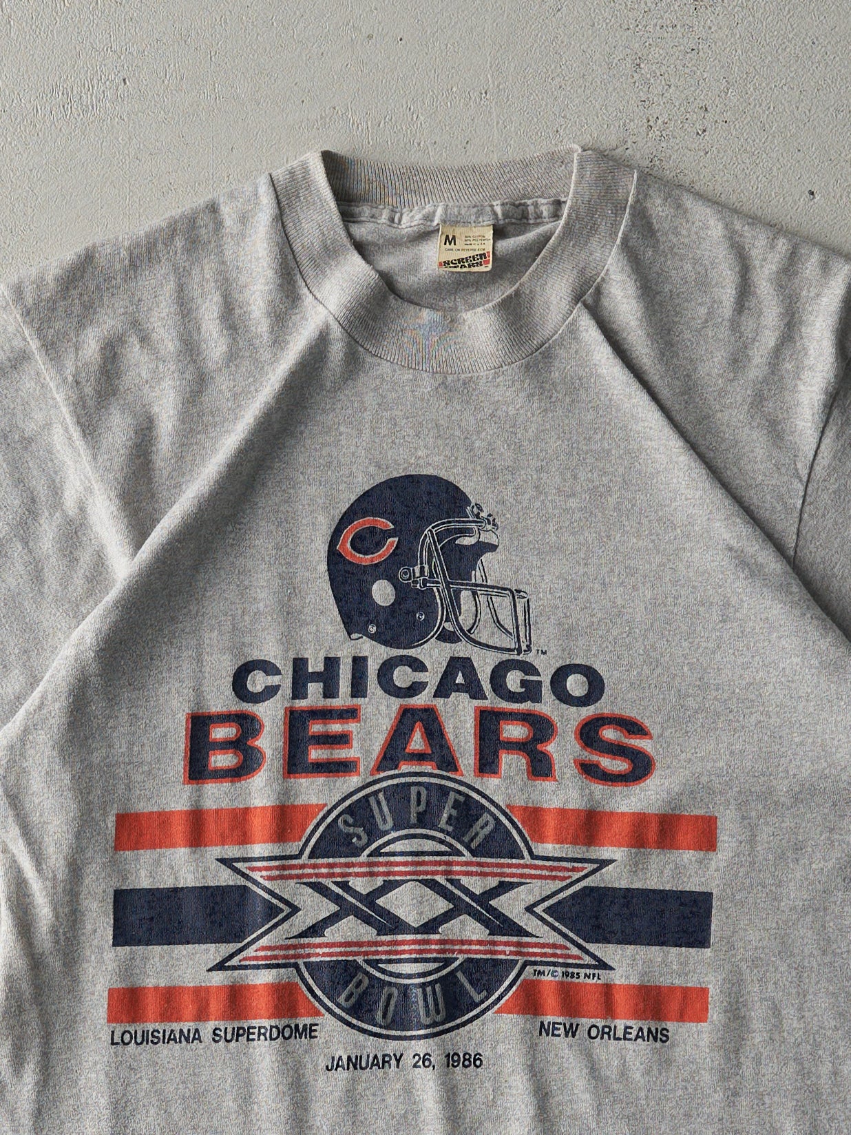Vintage 86' Grey Chicago Bears Super Bowl Single Stitch Tee (XS)