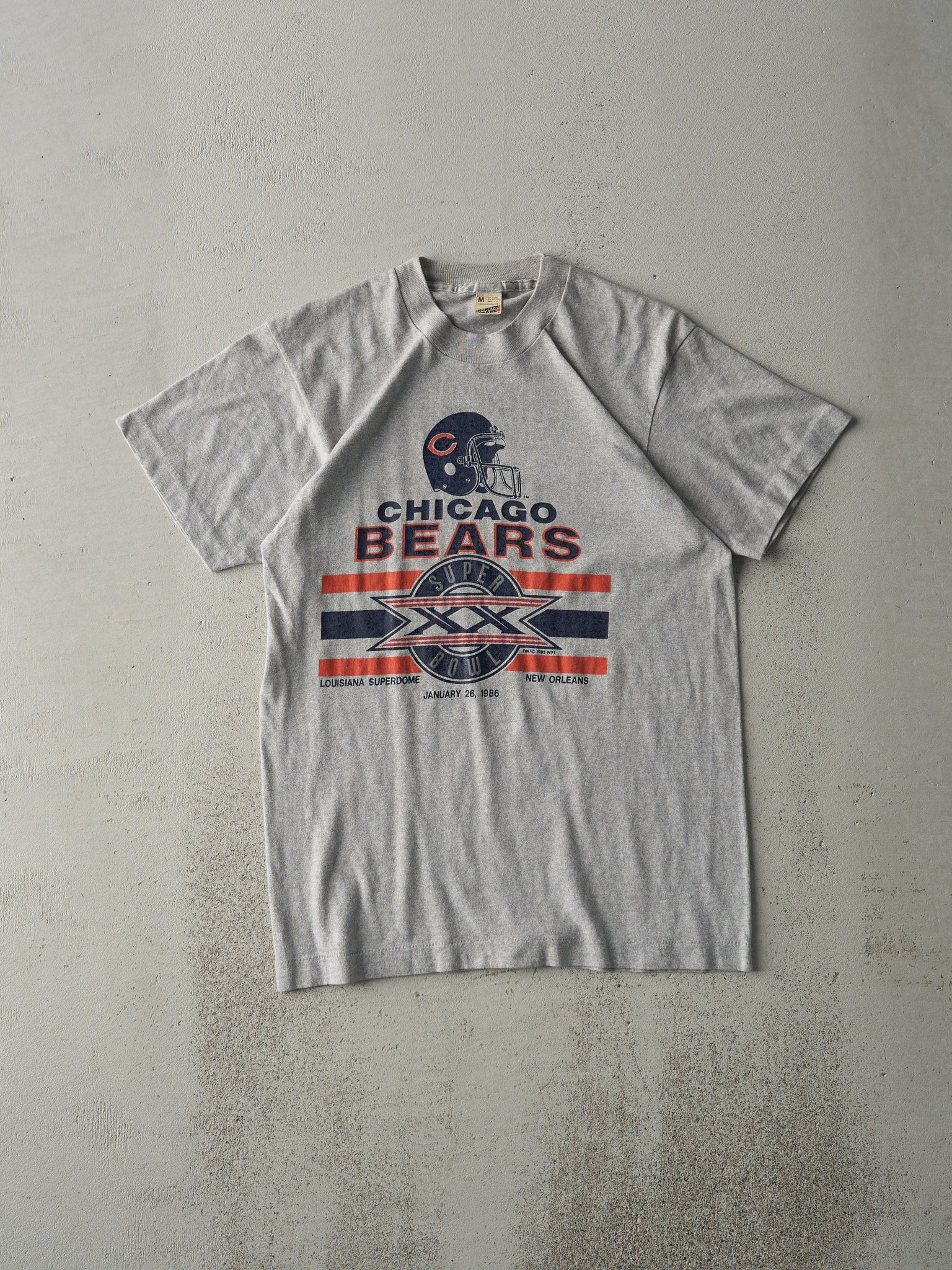 Vintage 86' Grey Chicago Bears Super Bowl Single Stitch Tee (XS)