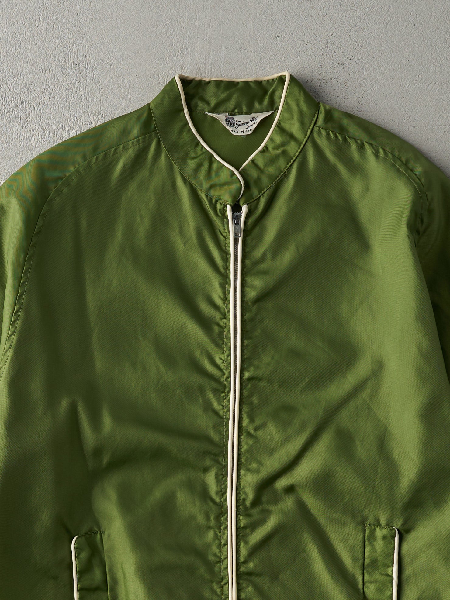 Vintage 70s Olive Green Nylon Jacket (M)