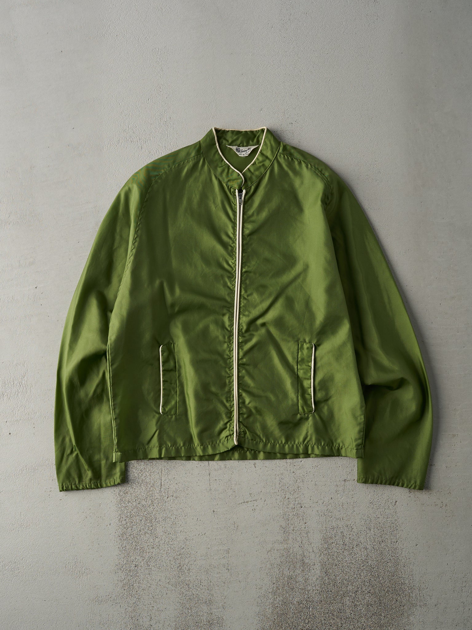 Vintage 70s Olive Green Nylon Jacket (M)