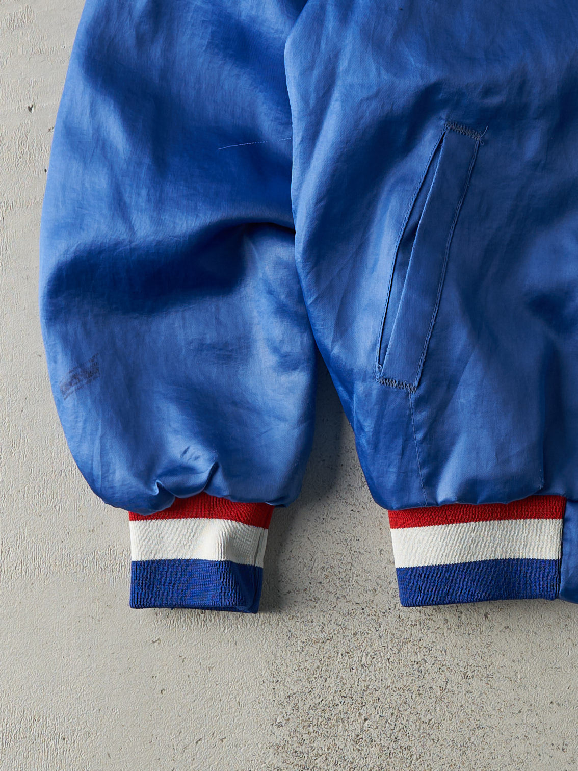 Vintage 80s Blue Chicago Cubs Satin Bomber Jacket (S)