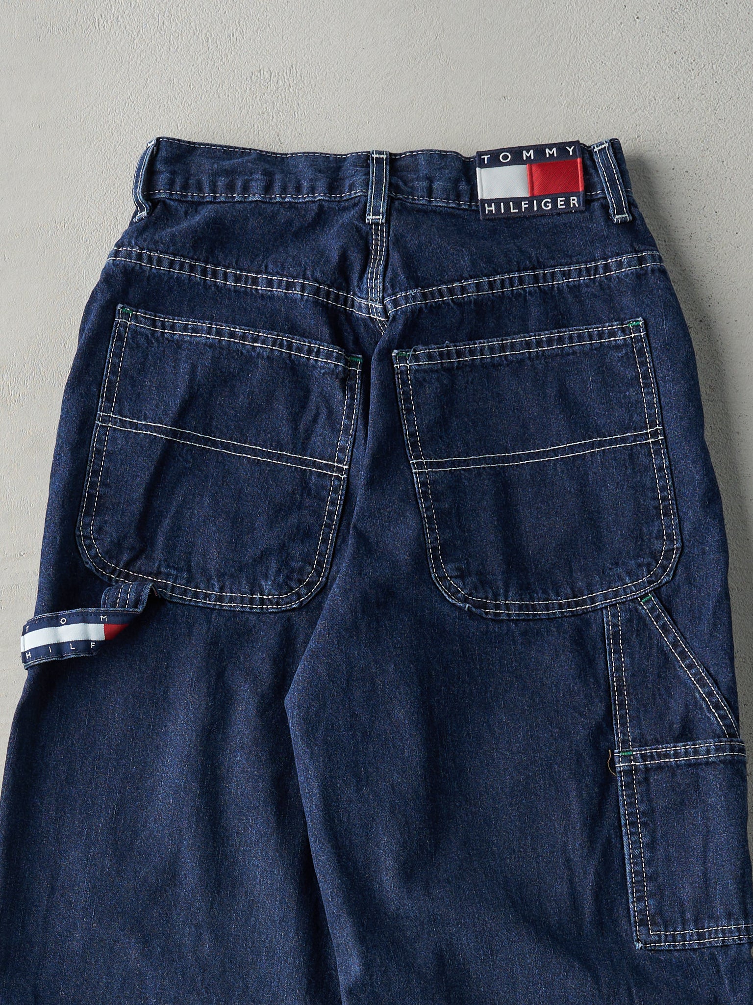 Vintage 90s Dark Wash Tommy Hilfiger Jeans (25x28)