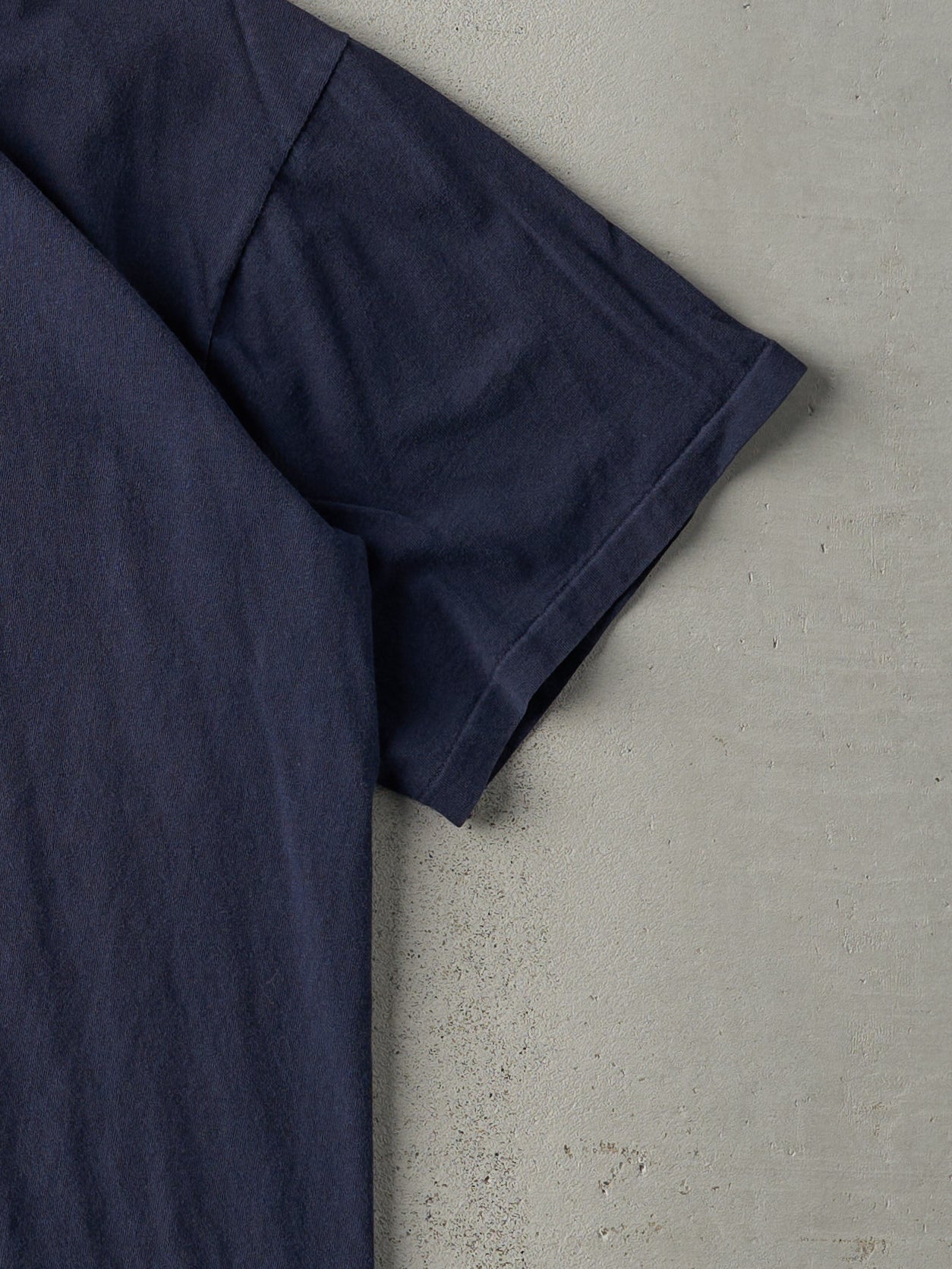 Vintage 90s Navy Blue Blank Single Stitch Tee (M)