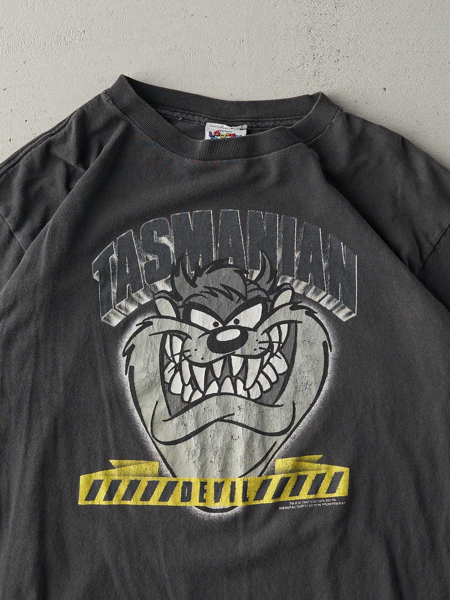 Vintage 96' Black Tasmanian Devil Tee (M)