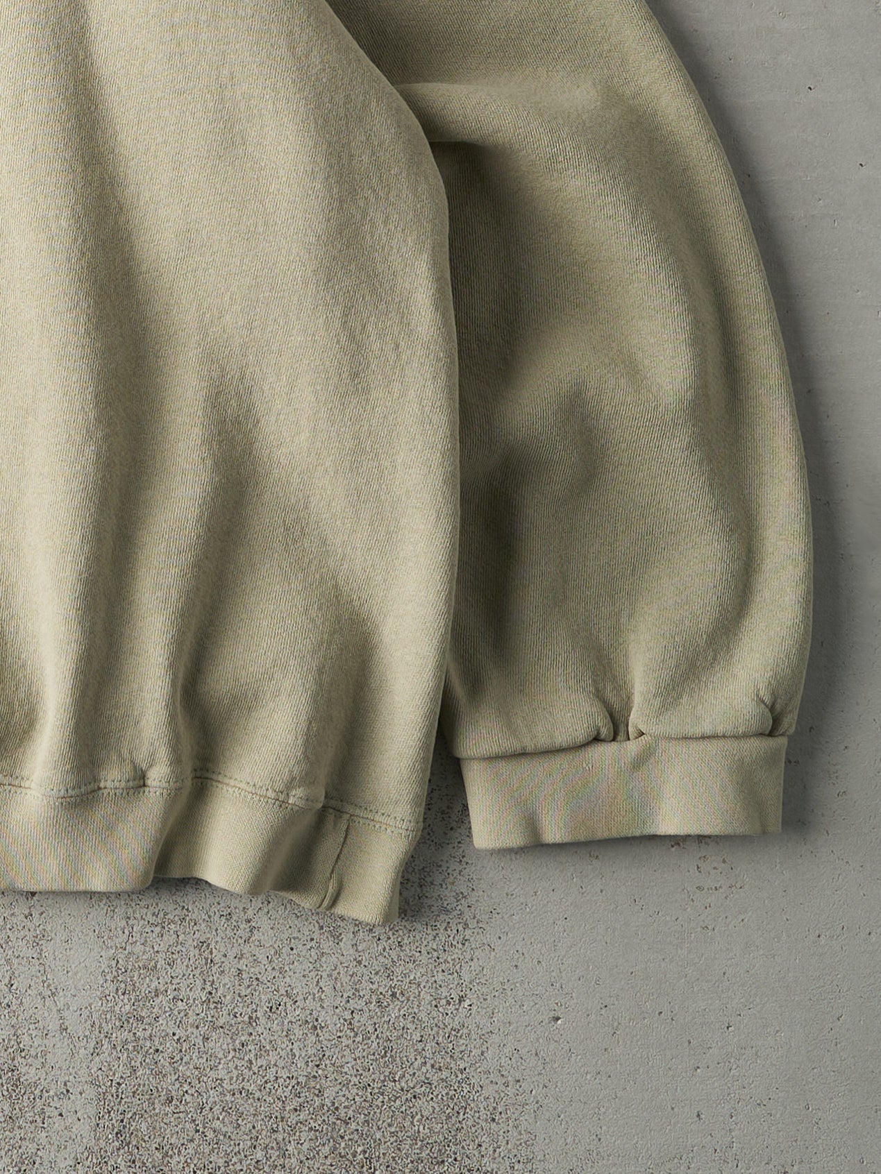 Vintage 90s Beige Blank Boxy Crewneck (XL)