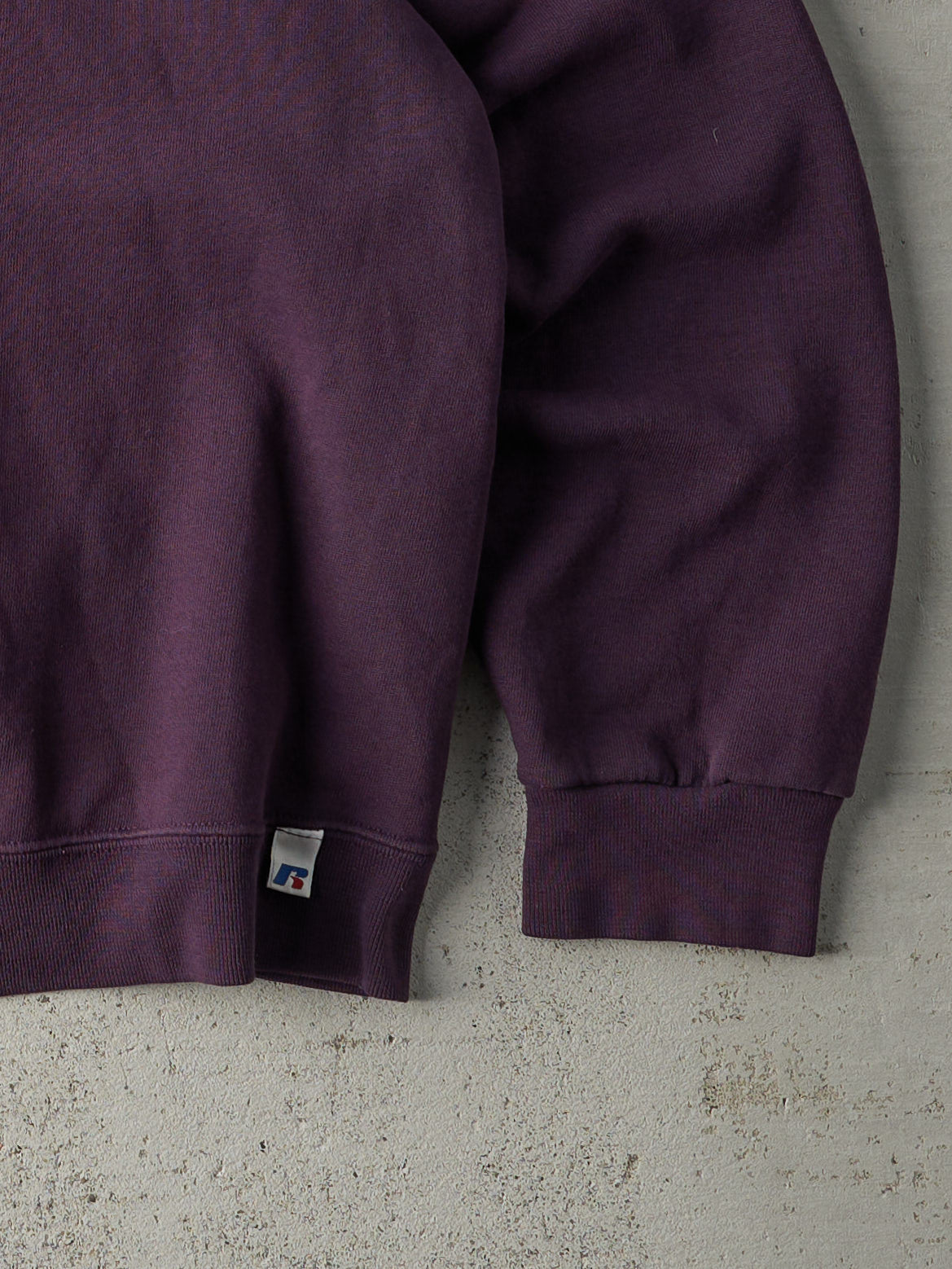 Vintage Y2K Plum Purple Russell Athletics Blank Boxy Crewneck (L)