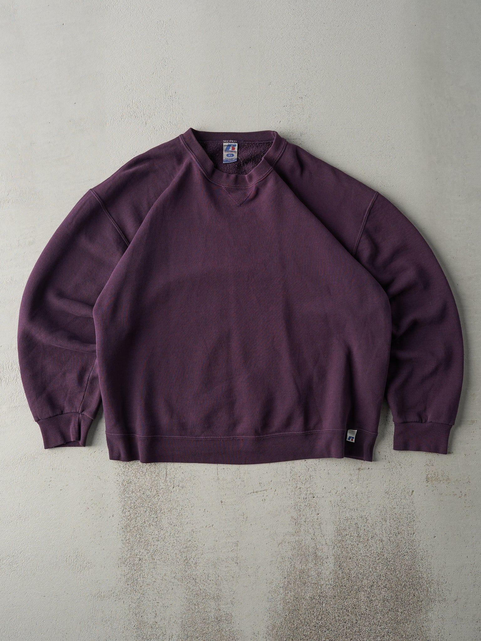 Vintage Y2K Plum Purple Russell Athletics Blank Boxy Crewneck (L)