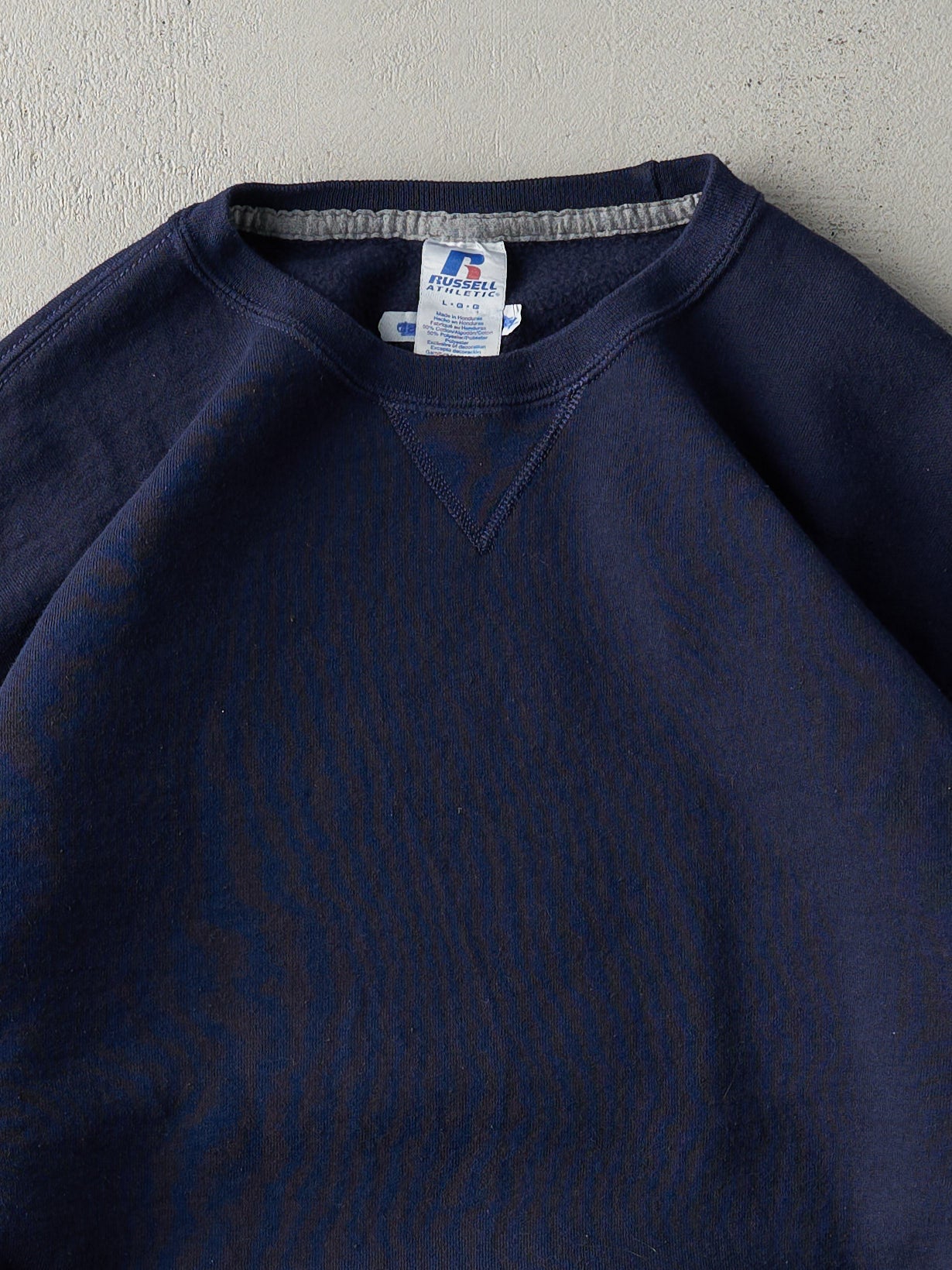 Vintage Y2K Navy Blue Russell Athletics Blank Crewneck (M)