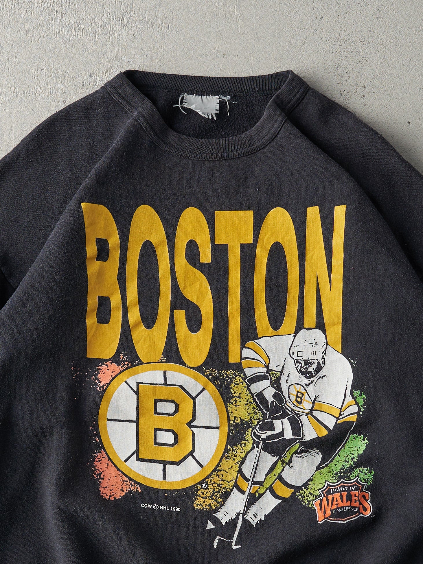 Vintage 90' Faded Black Boston Bruins Crewneck (L)