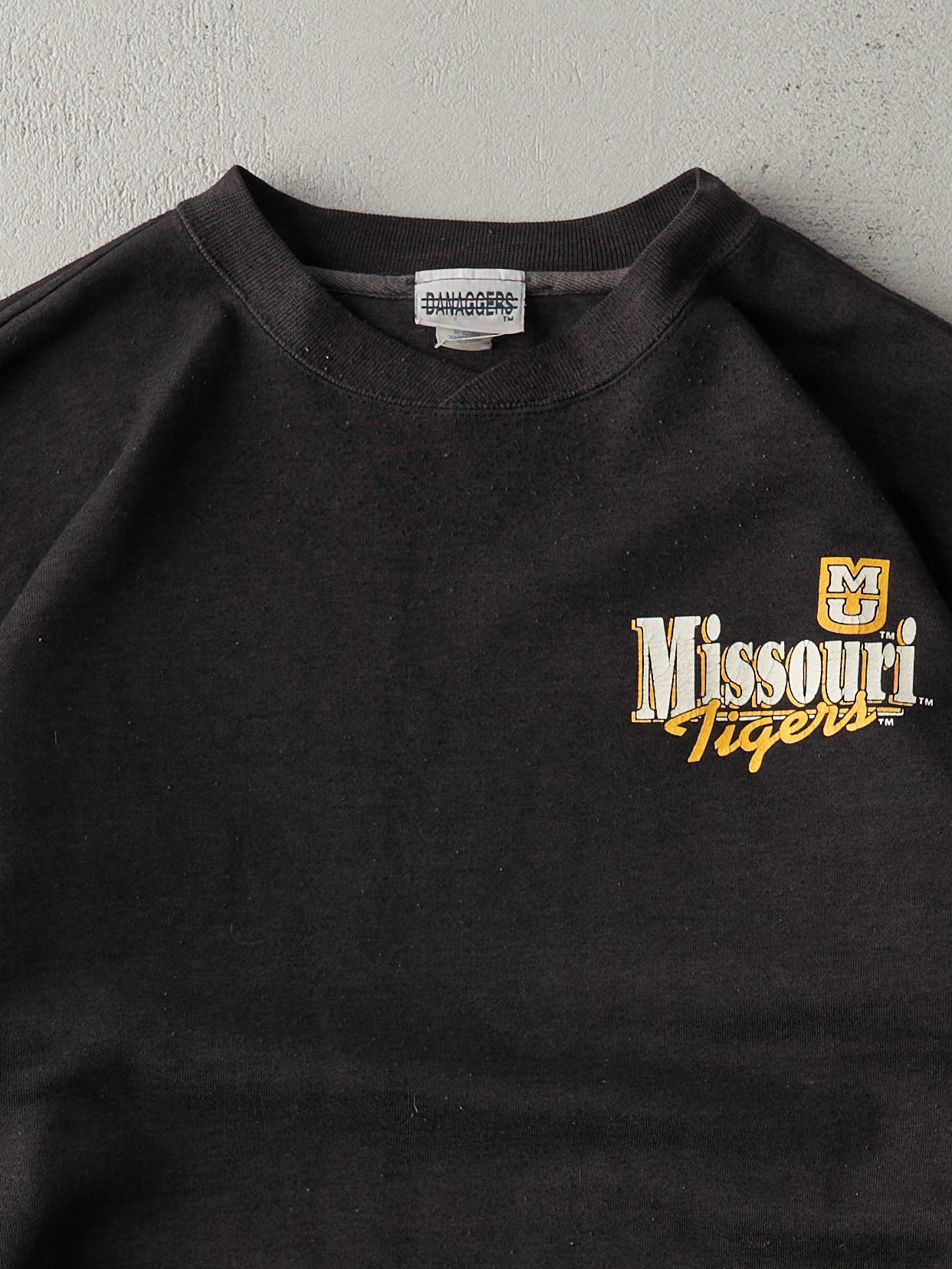 Vintage 90s Black Missouri Tigers Crewneck (L)