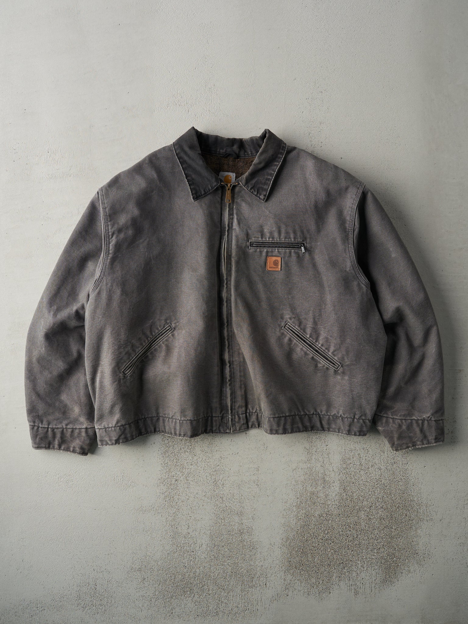 Vintage Y2K Grey Short Carhartt Detroit Jacket (XXL)