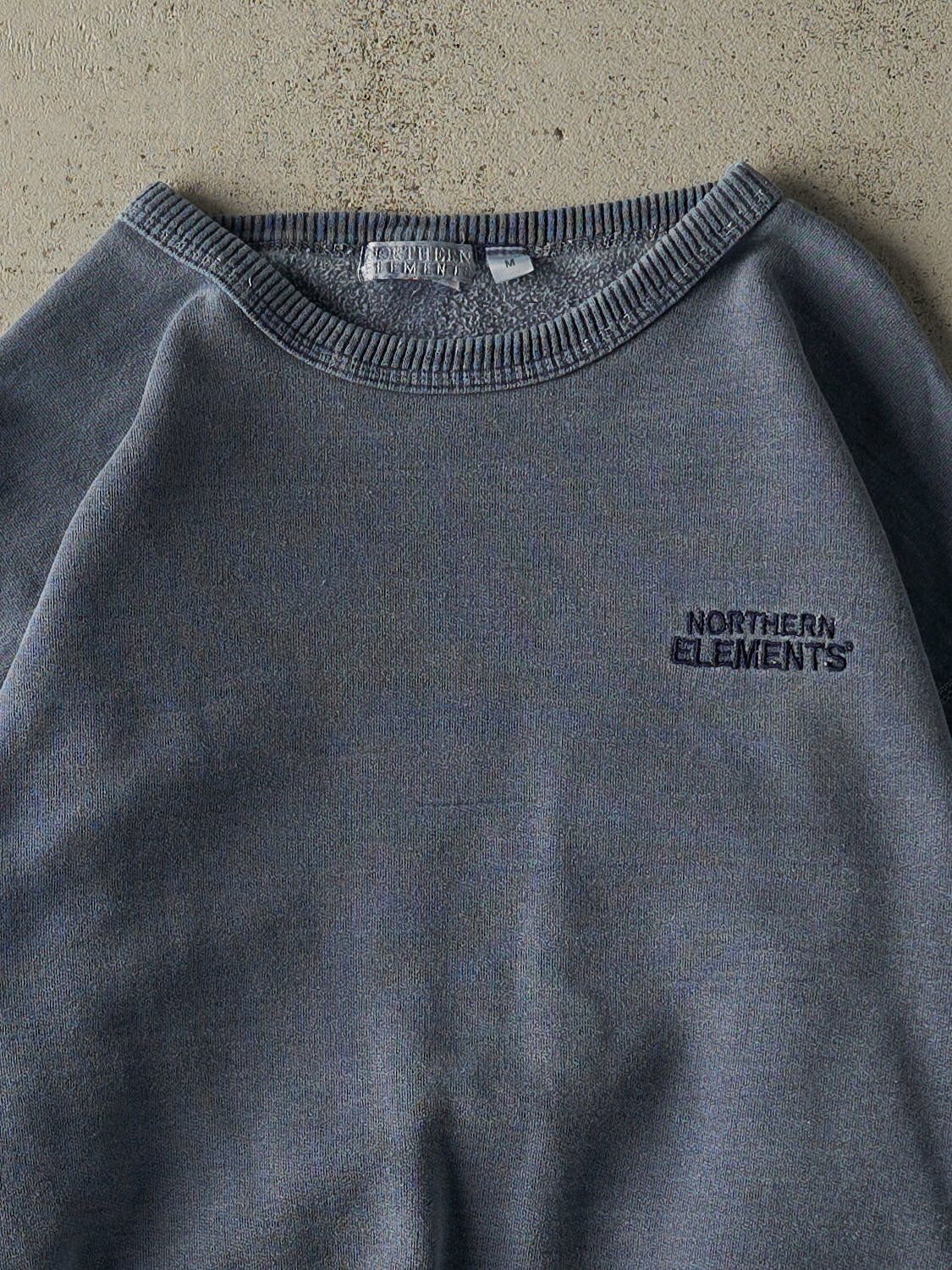 Vintage 90s  Washed Blue Northern Elements Embroidered Crewneck  (M/L)