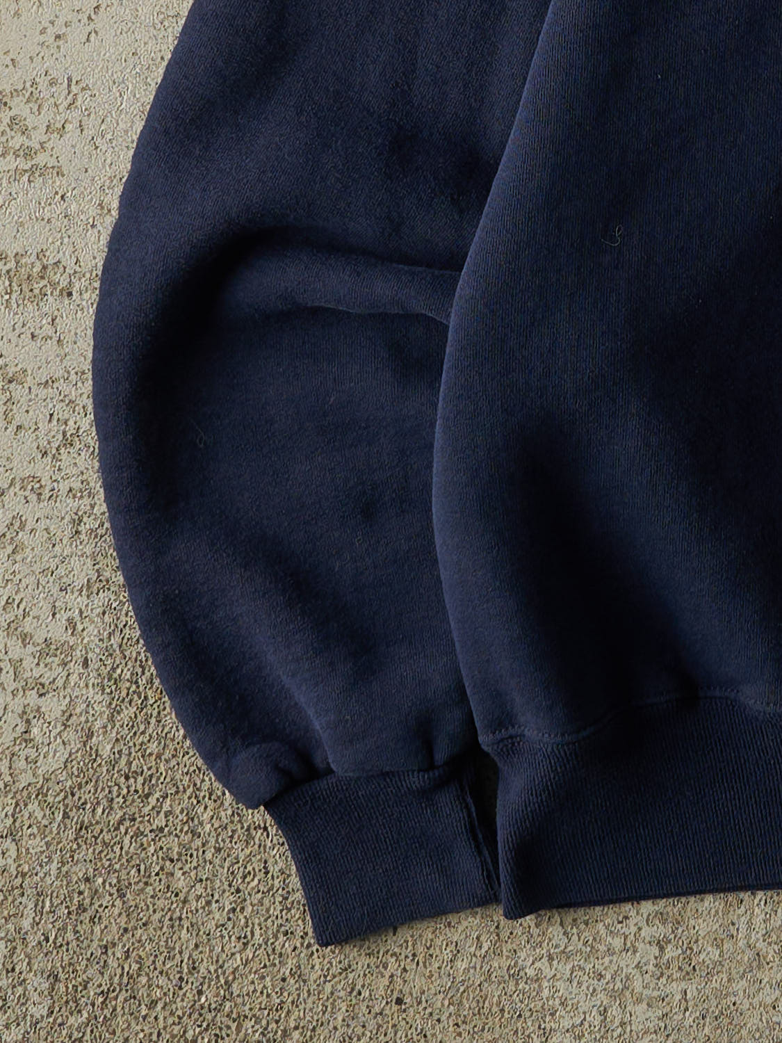 Vintage 90s  Navy Blue Russell Athletic Blank Crewneck (S/M)