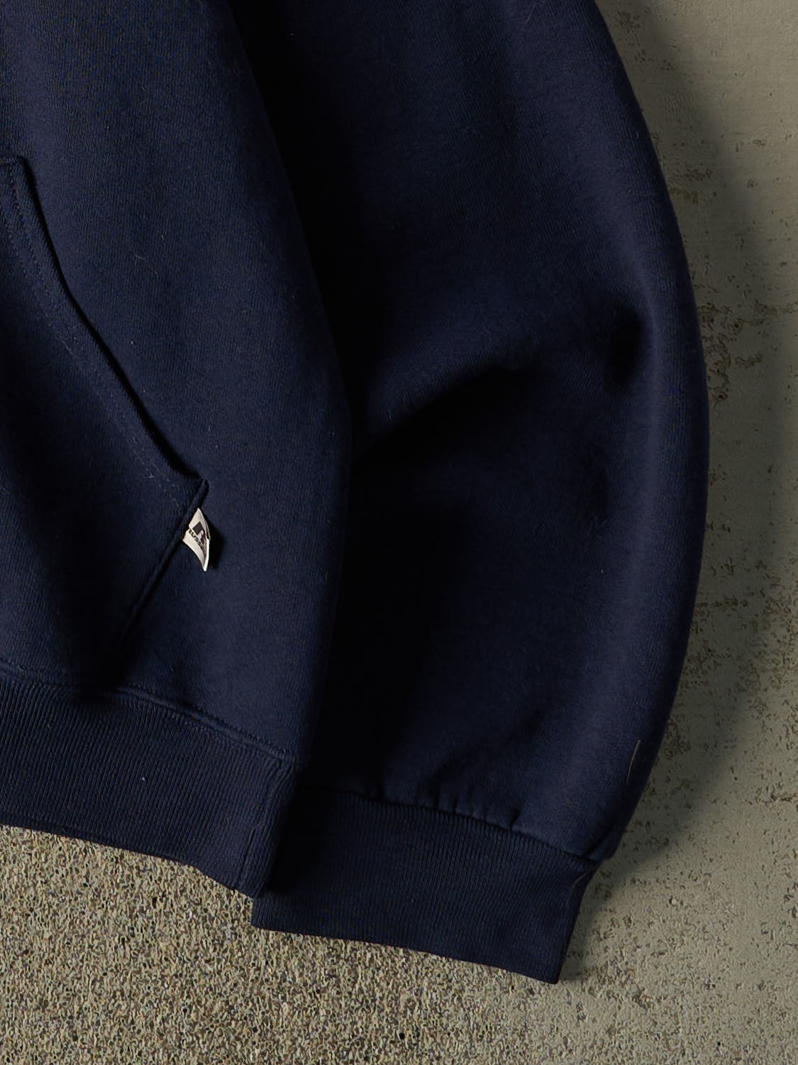 Vintage Y2K Navy Blue Lakehead University Thunderwolves Russell Athletic Embroidered Hoodie (XS/S)