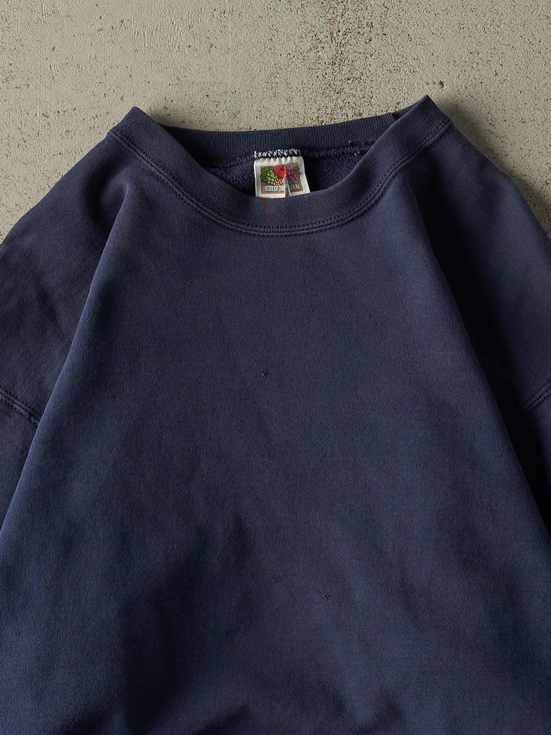 Vintage 90s Navy Blue  Blank Crewneck (S/M)