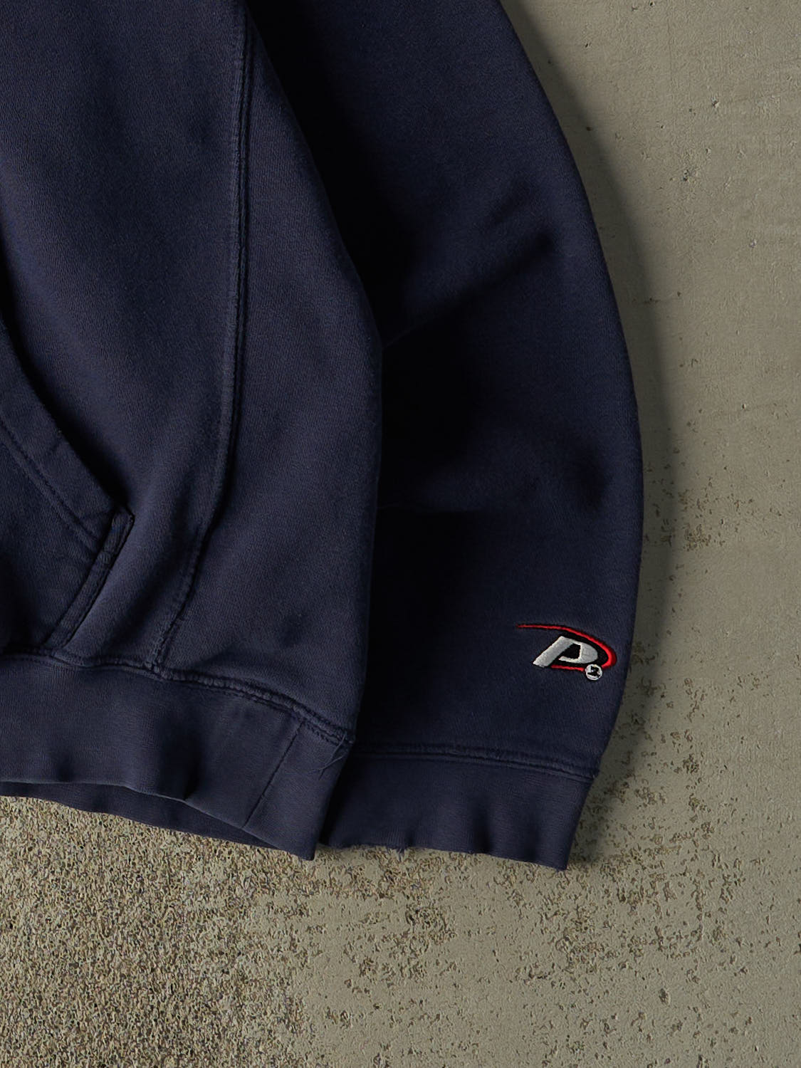 Vintage 90s Navy Blue University of Michigan Wolverines Embroidered Boxy Hoodie (L)