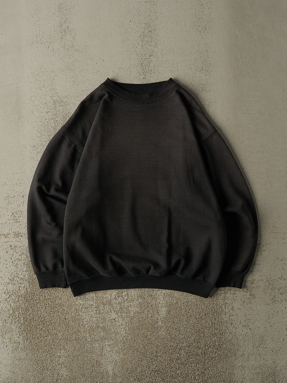 Vintage 90s  Faded Black Blank  Crewneck (M)