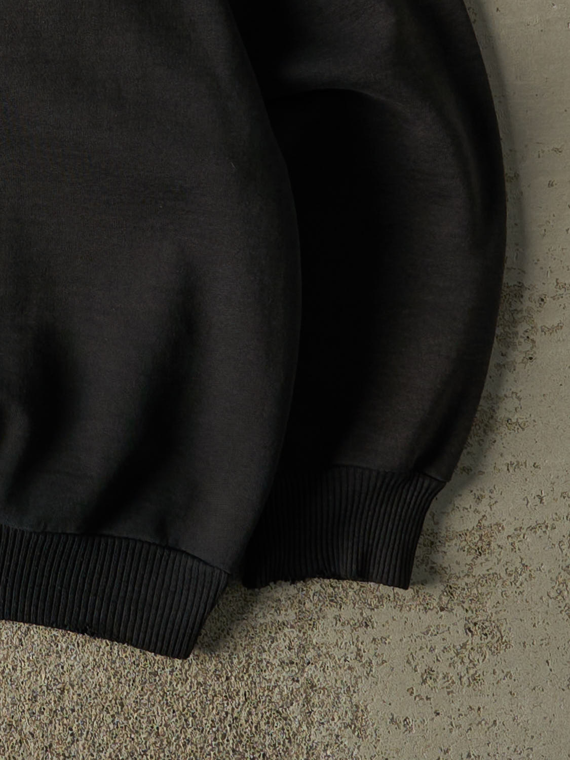 Vintage 90s  Faded Black Blank  Crewneck (M)