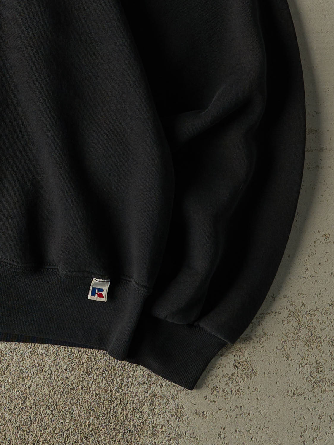 Vintage 90s Faded Black Russell Athletic  Blank Crewneck (L)