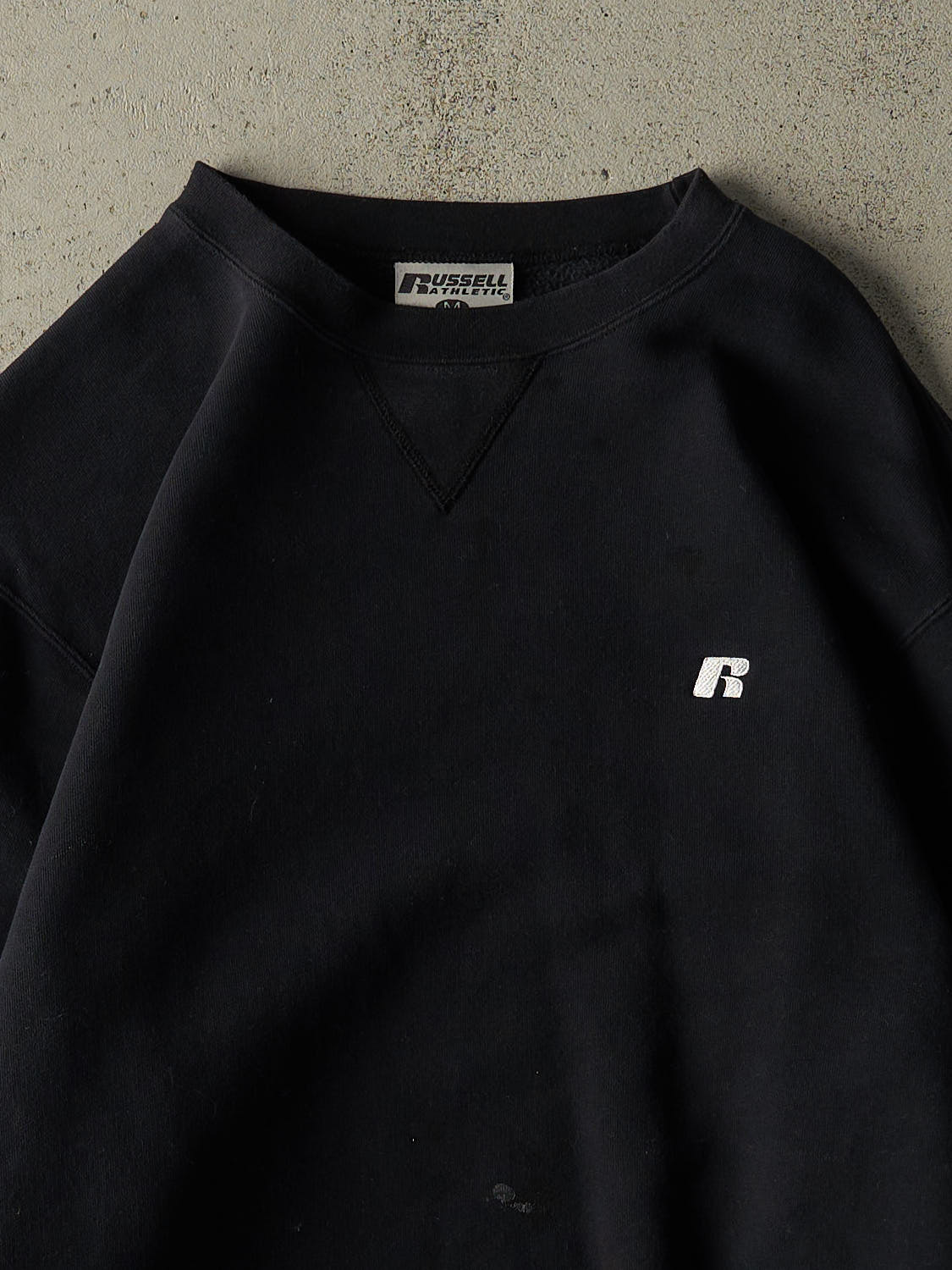Vintage Y2K Black Russell Athletic  Embroidered Logo Crewneck (M/L)