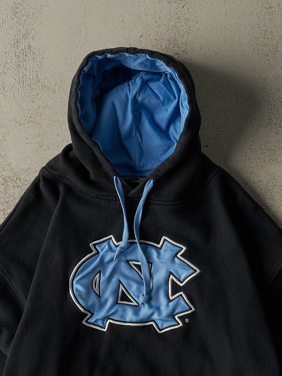 Vintage 90s Black University of North Carolina Embroidered Boxy Hoodie (M/L)