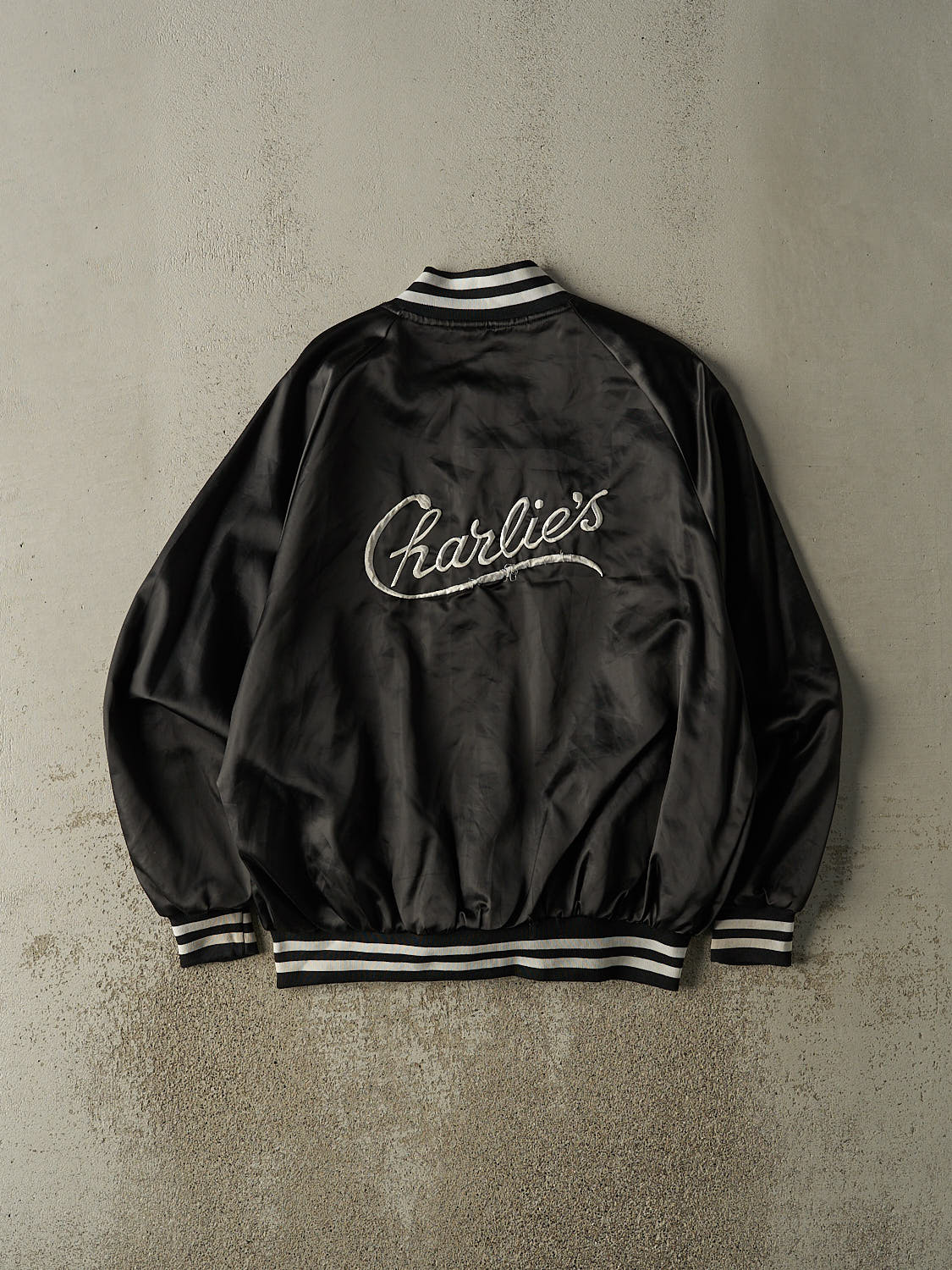 Vintage 80s Black Embroidered Satin Bomber Jacket (XL/XXL