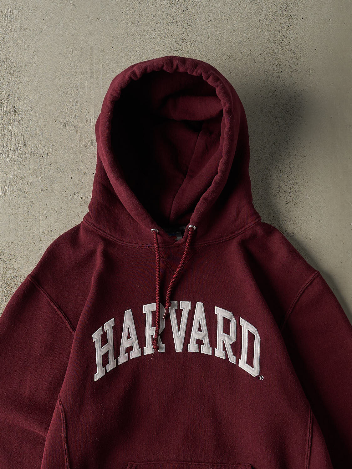 Vintage Y2K Burgundy Harvard University Russell Athletic Embroidered Hoodie (M)