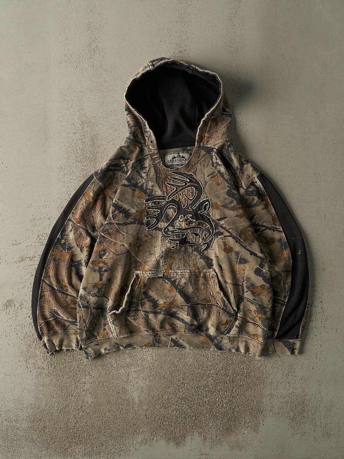 Vintage 90s Camo  Embroidered Boxy Hoodie (L/XL)