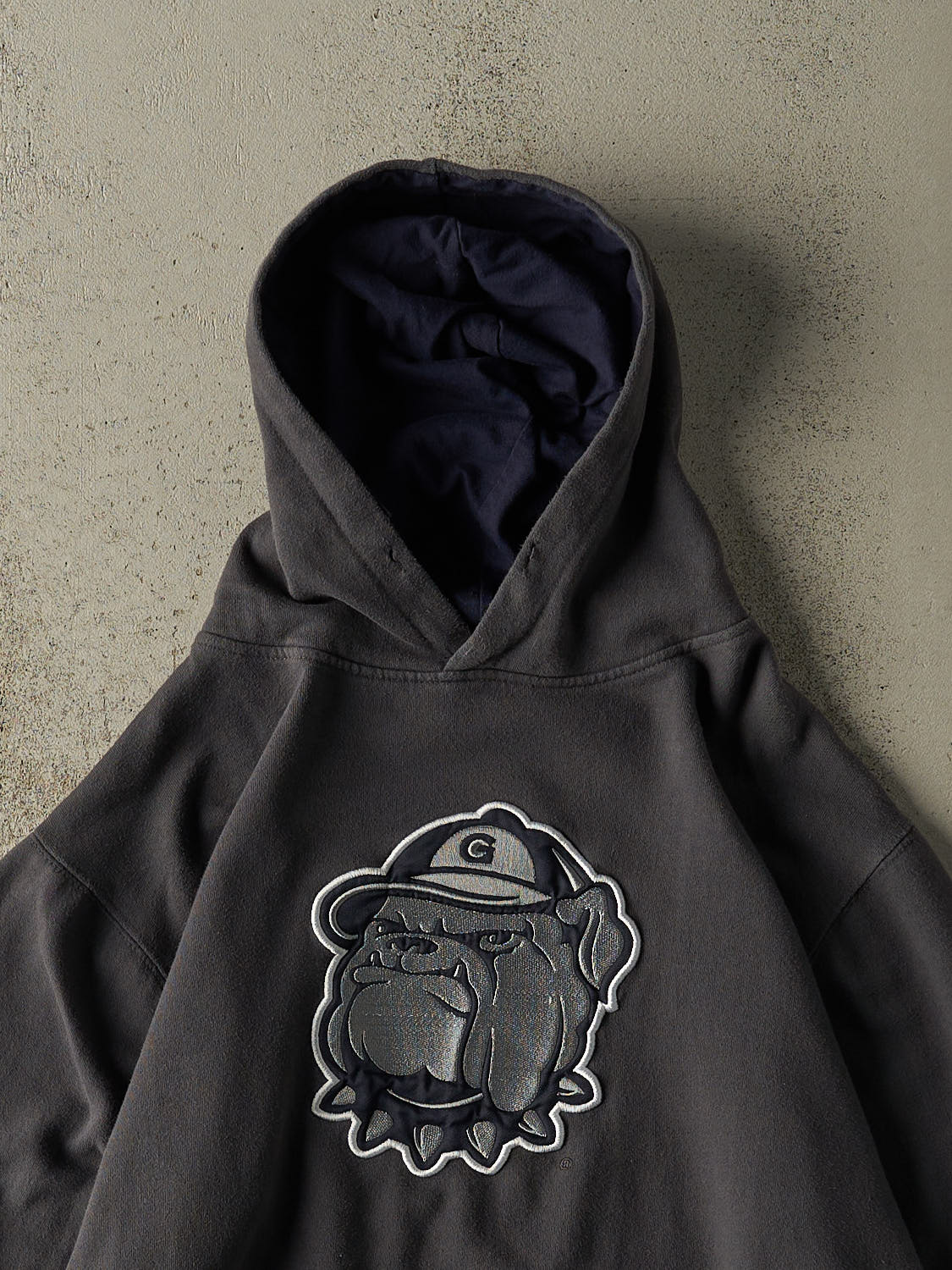 Vintage Y2K Charcoal Grey Georgetown Hoyas Embroidered Hoodie (S/M)