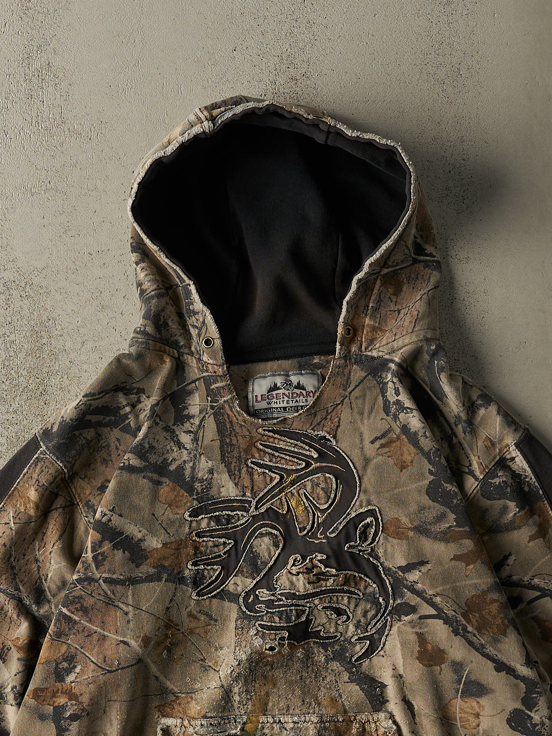 Vintage 90s Camo  Embroidered Boxy Hoodie (L/XL)